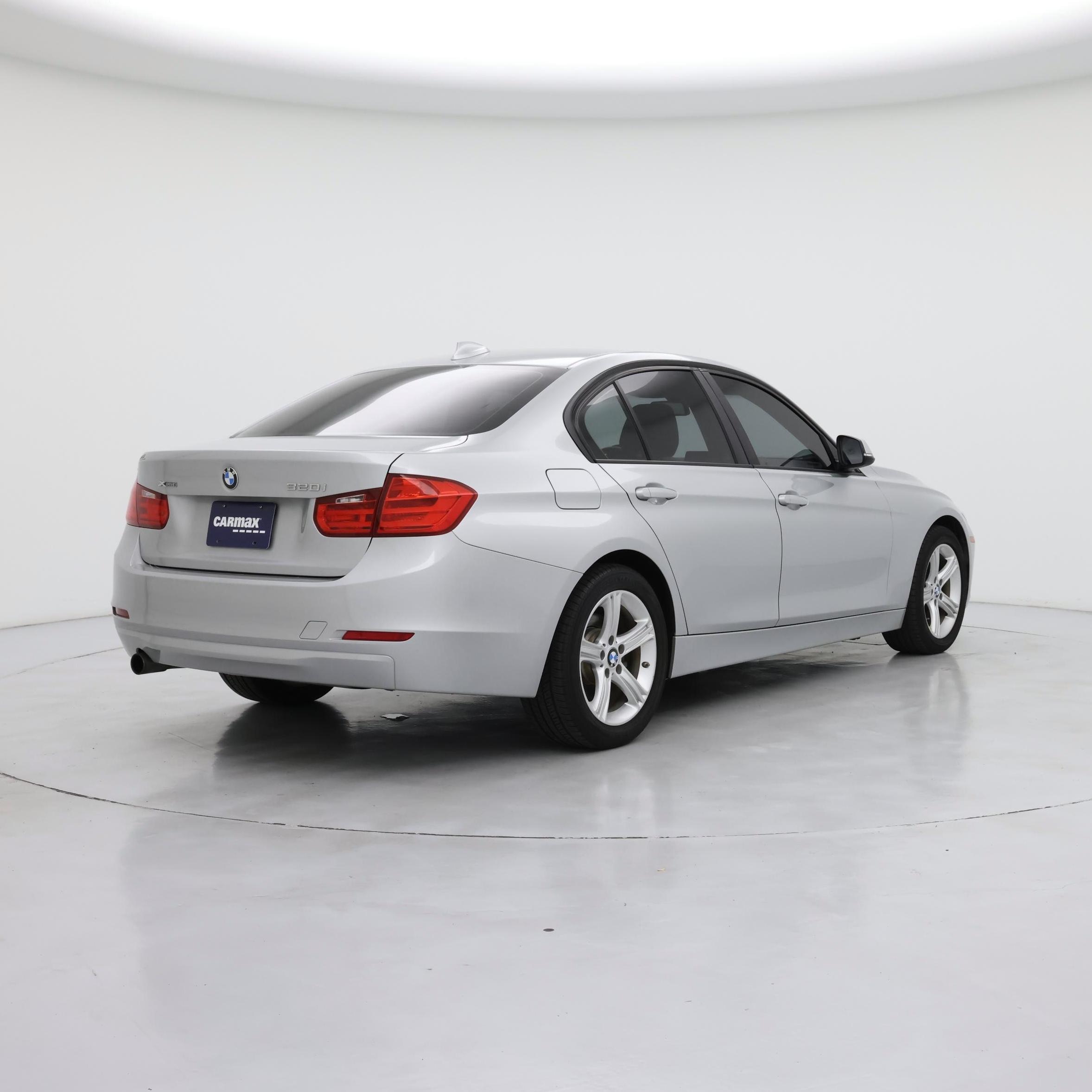 Thumbnail: 2015 BMW 3 Series - 8