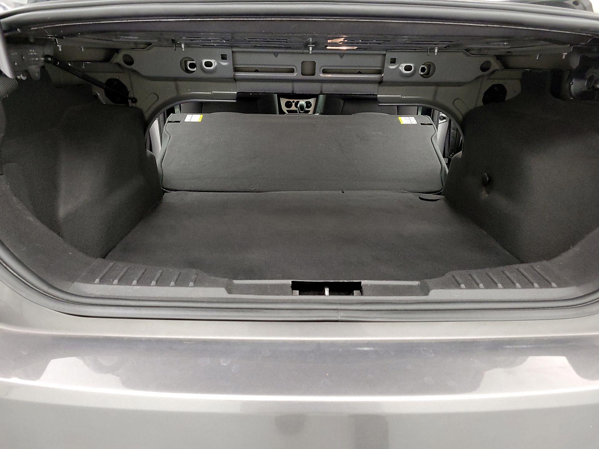 Thumbnail: 2014 Ford Focus - 20
