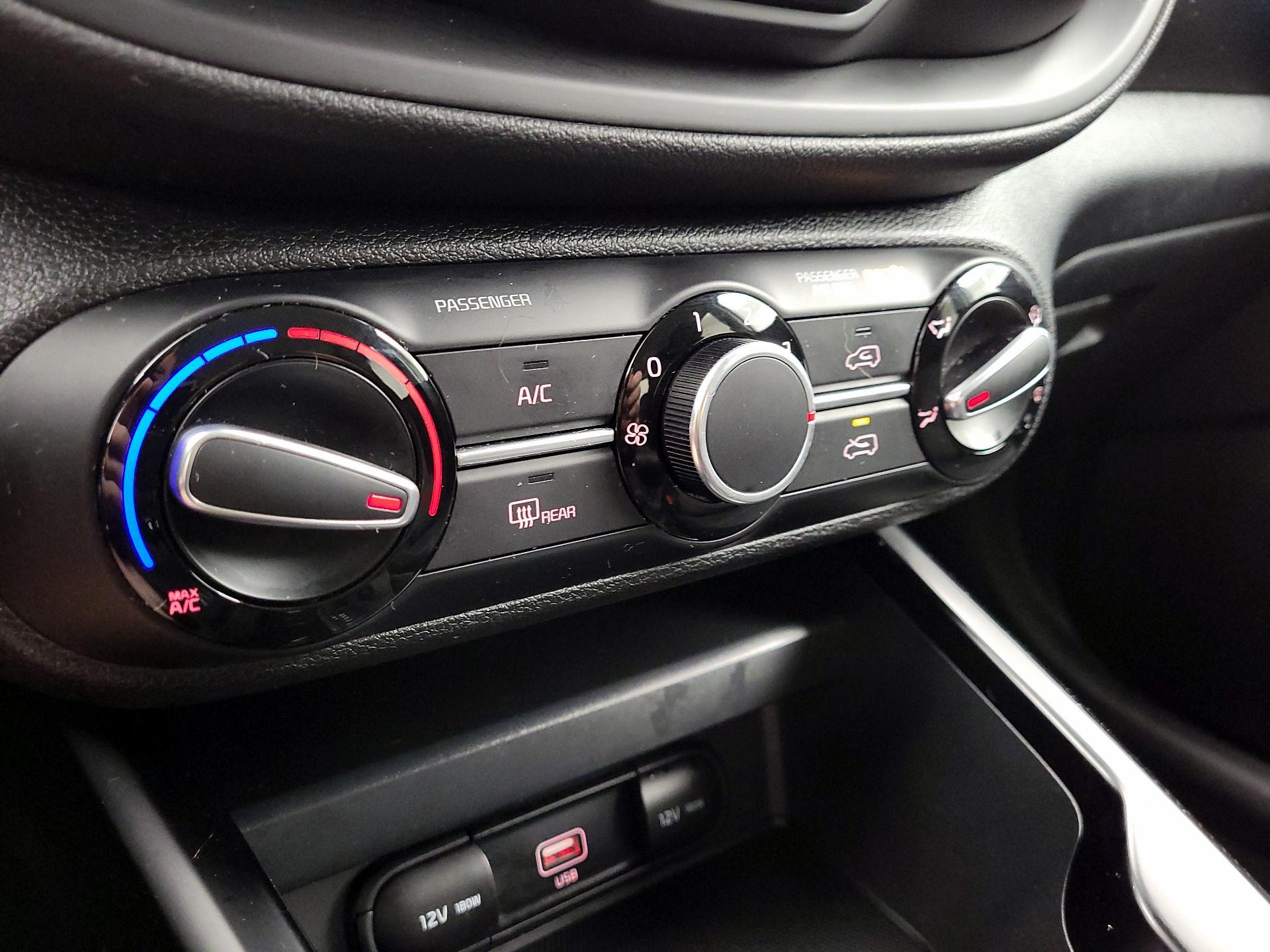 Thumbnail: 2021 Kia Soul - 16