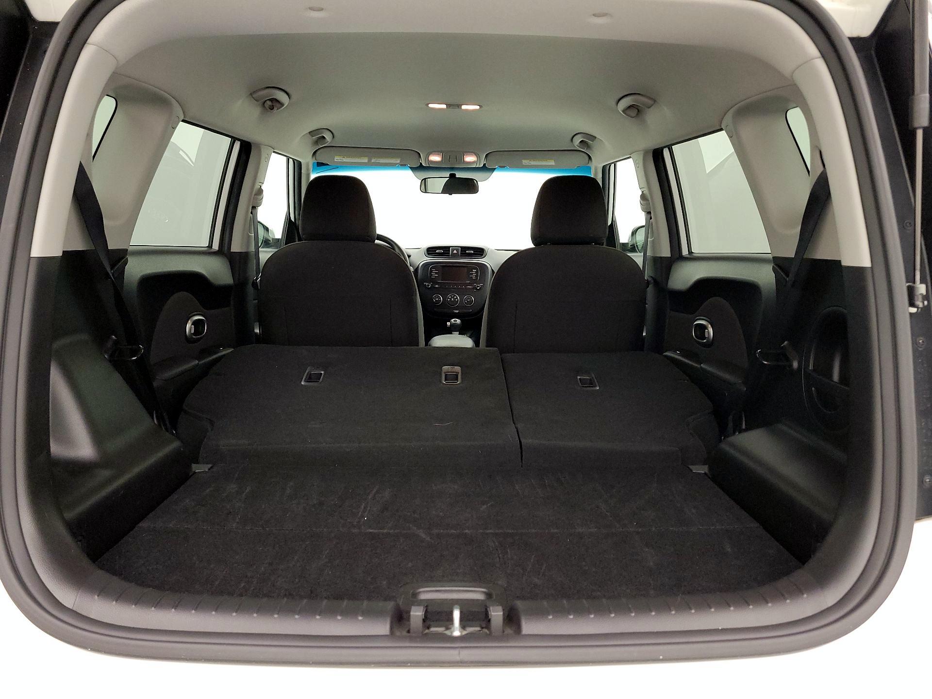 Thumbnail: 2017 Kia Soul - 20