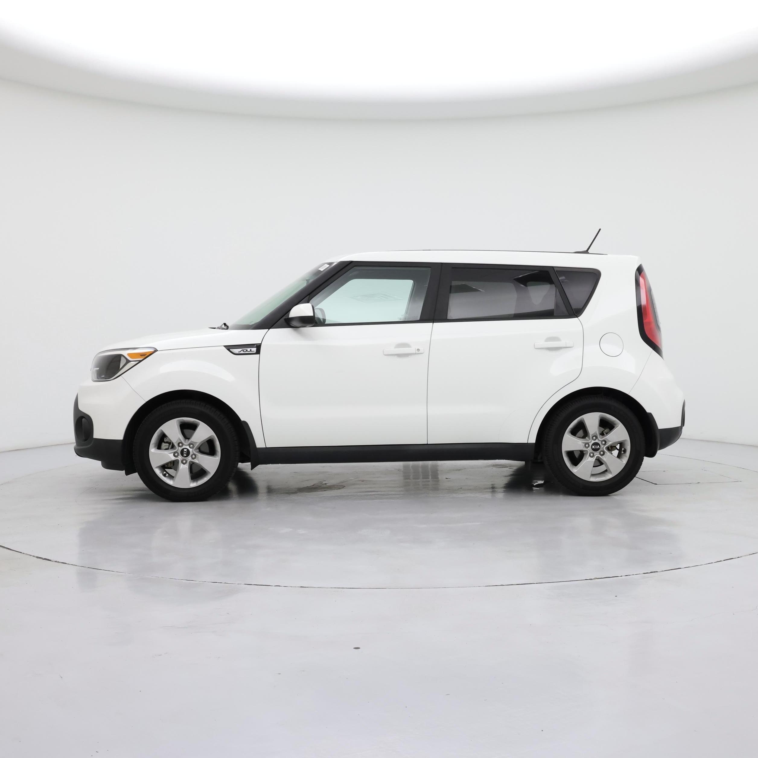 Thumbnail: 2017 Kia Soul - 3