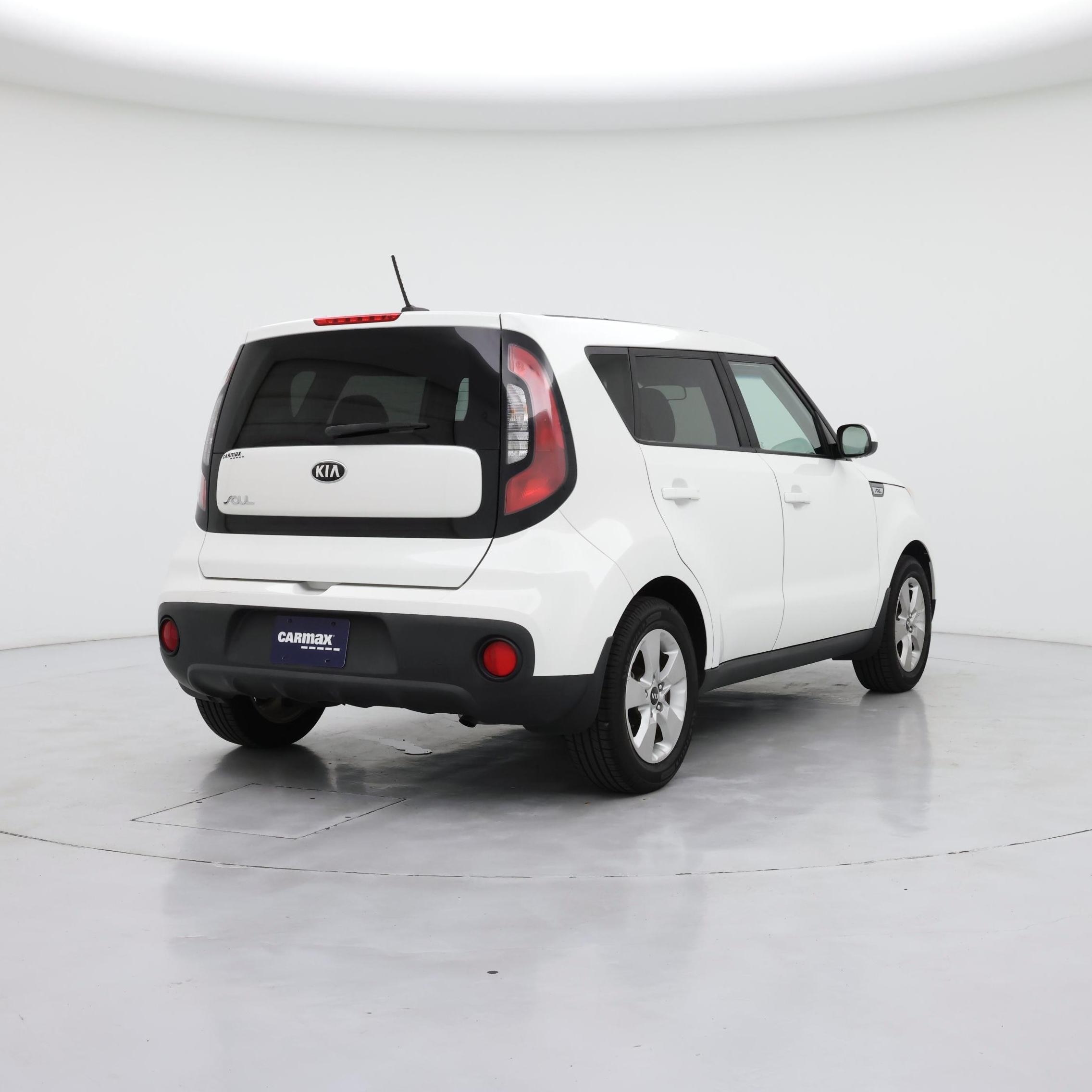 Thumbnail: 2017 Kia Soul - 8
