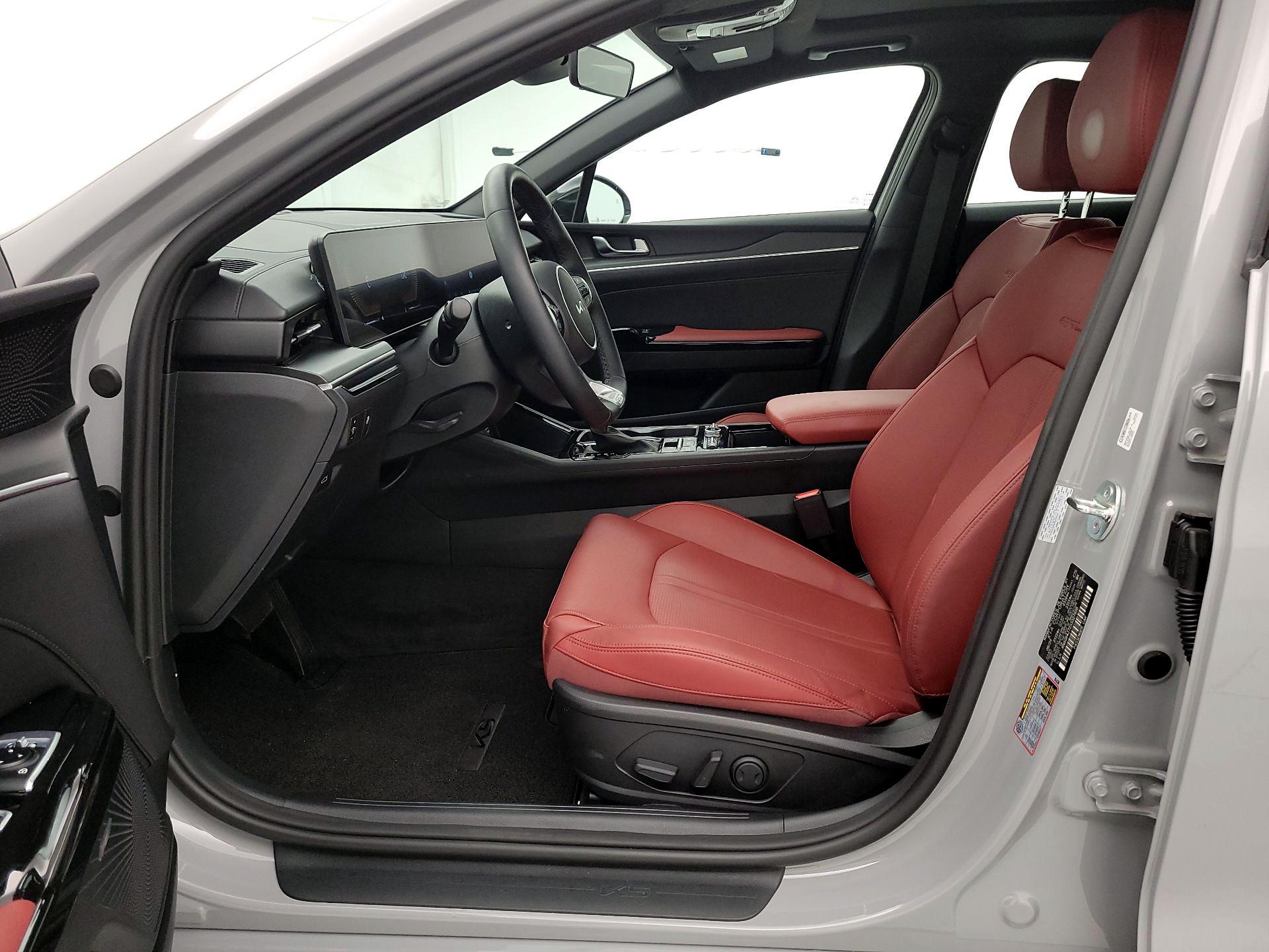 Thumbnail: 2025 Kia K5 - 11