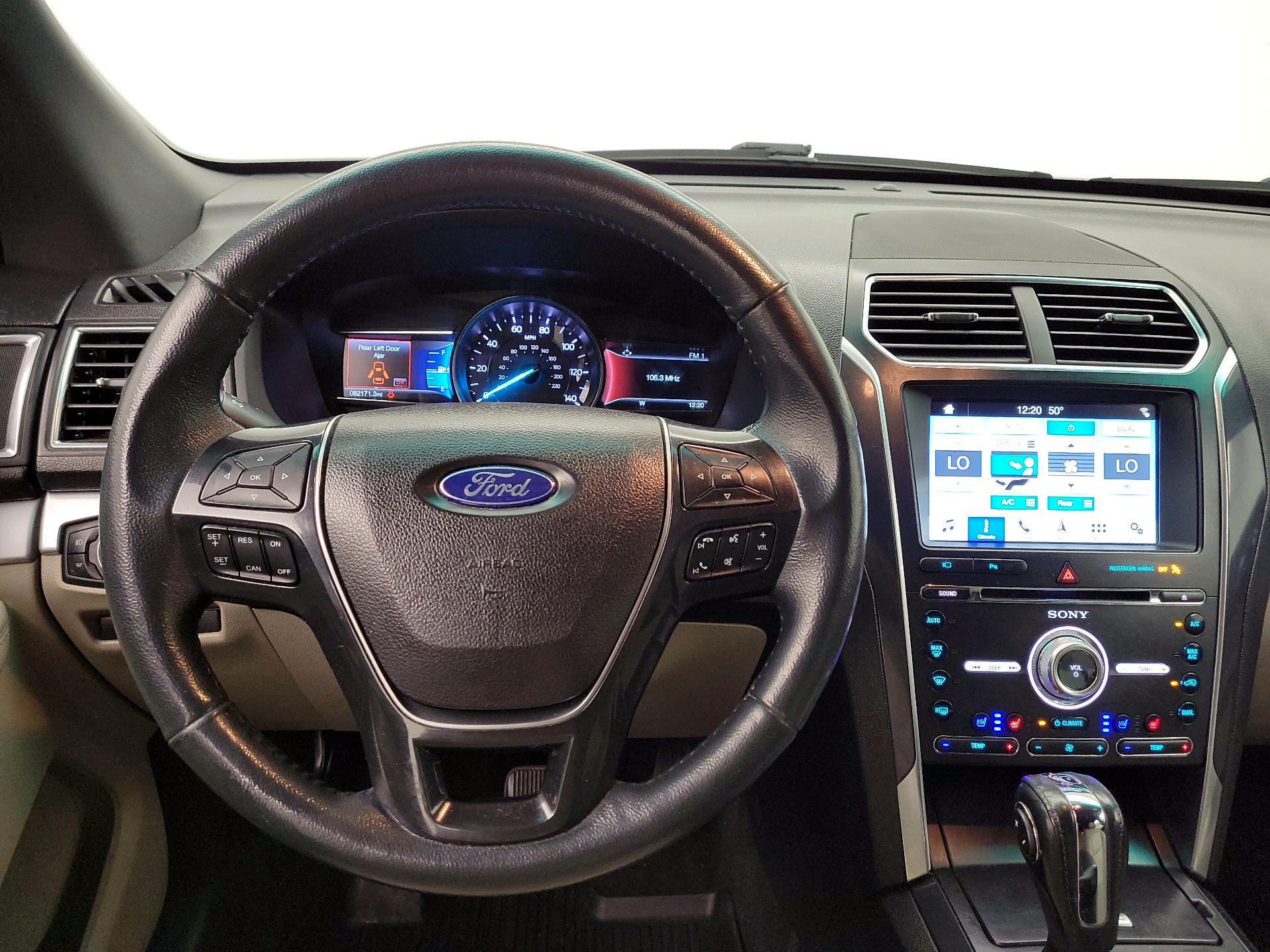 Thumbnail: 2018 Ford Explorer - 10