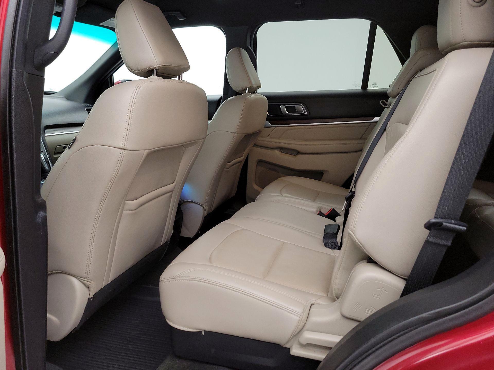 Thumbnail: 2018 Ford Explorer - 20