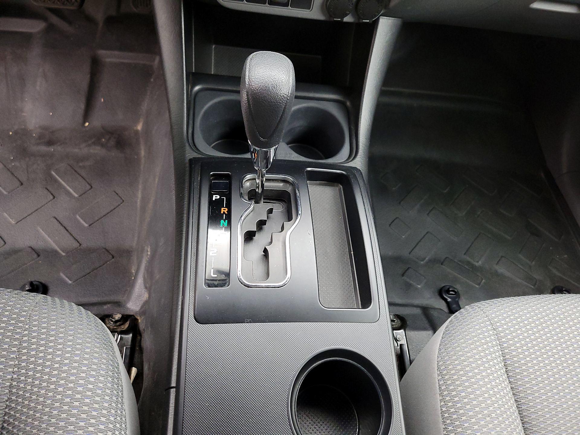 Thumbnail: 2014 Toyota Tacoma - 16