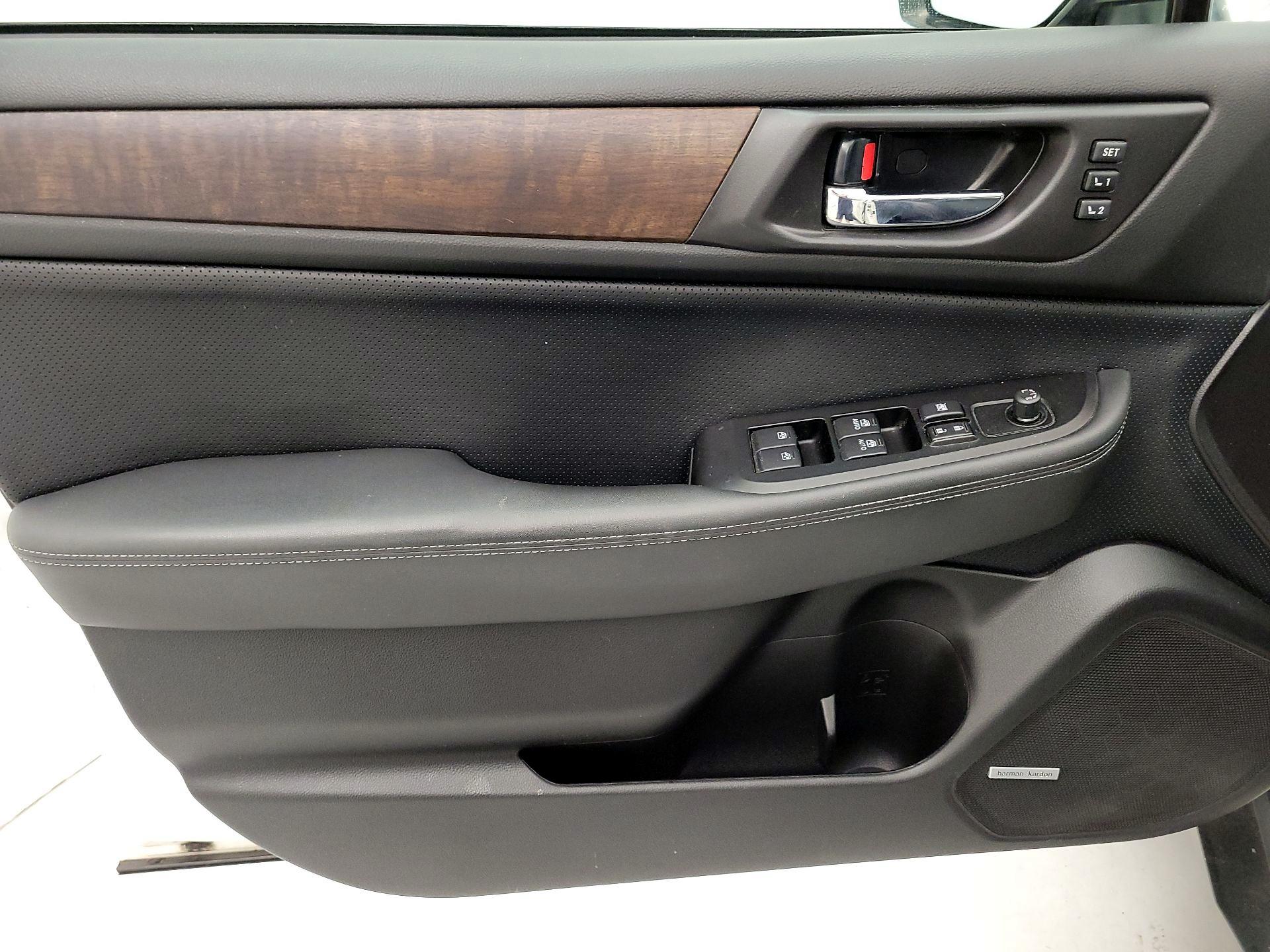 Thumbnail: 2017 Subaru Outback - 12