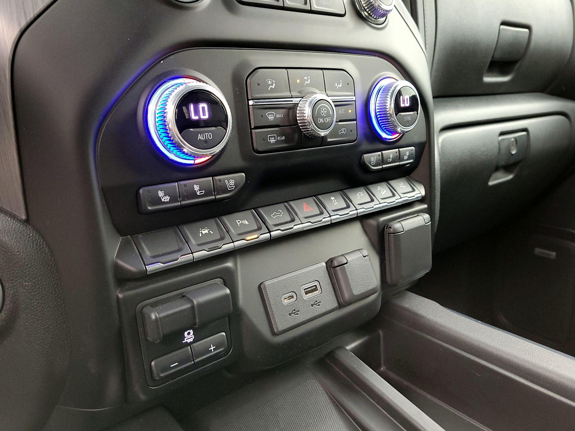 Thumbnail: 2021 GMC Sierra 1500 - 17