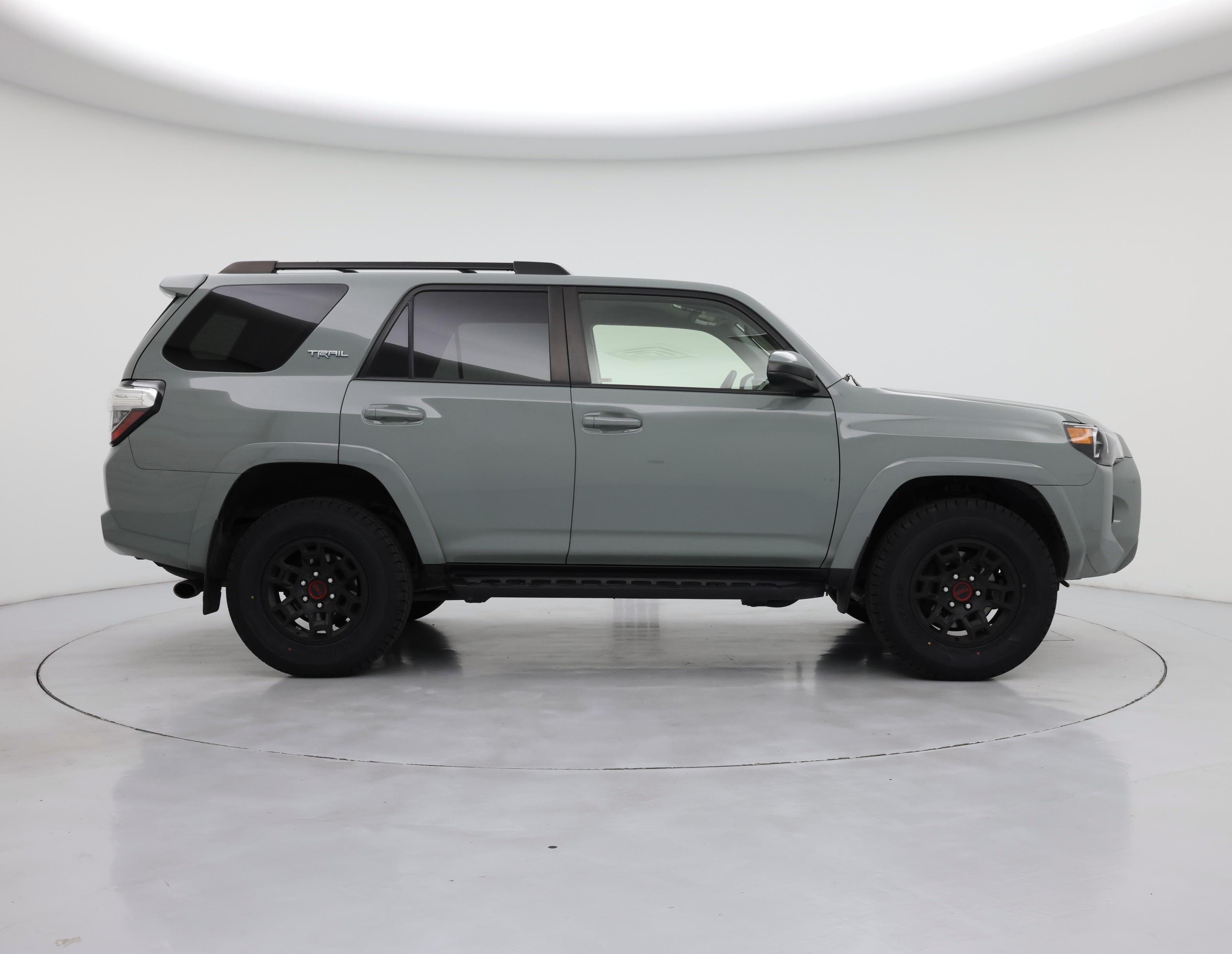 Thumbnail: 2022 Toyota 4Runner - 7