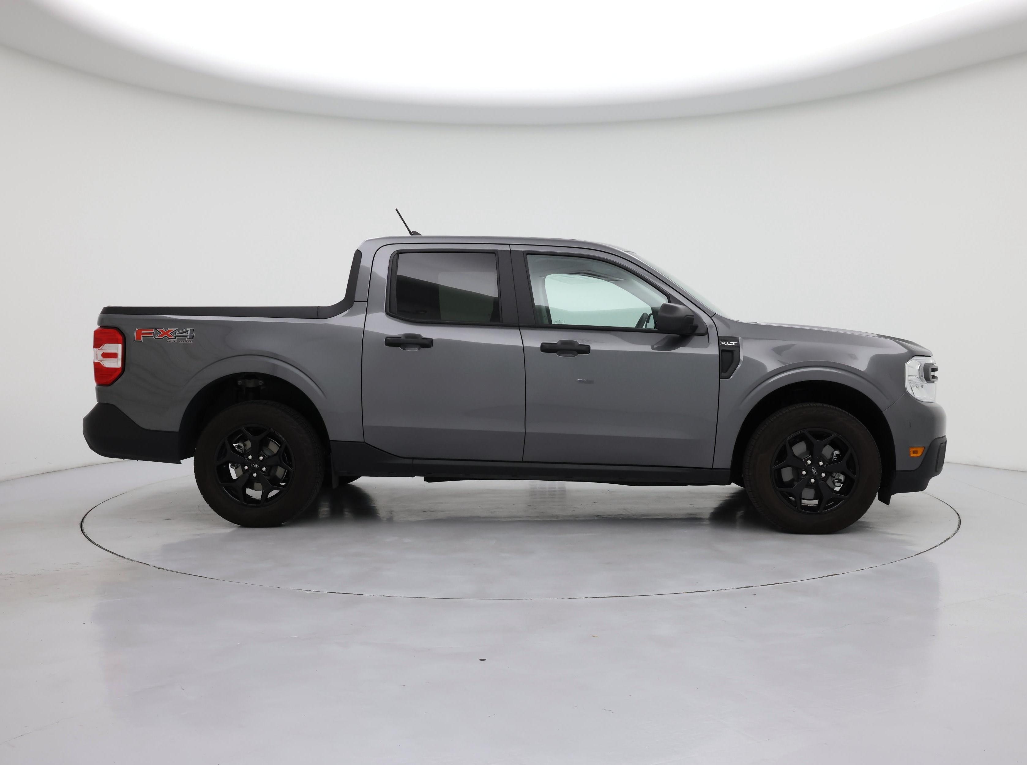 Thumbnail: 2022 Ford Maverick - 7