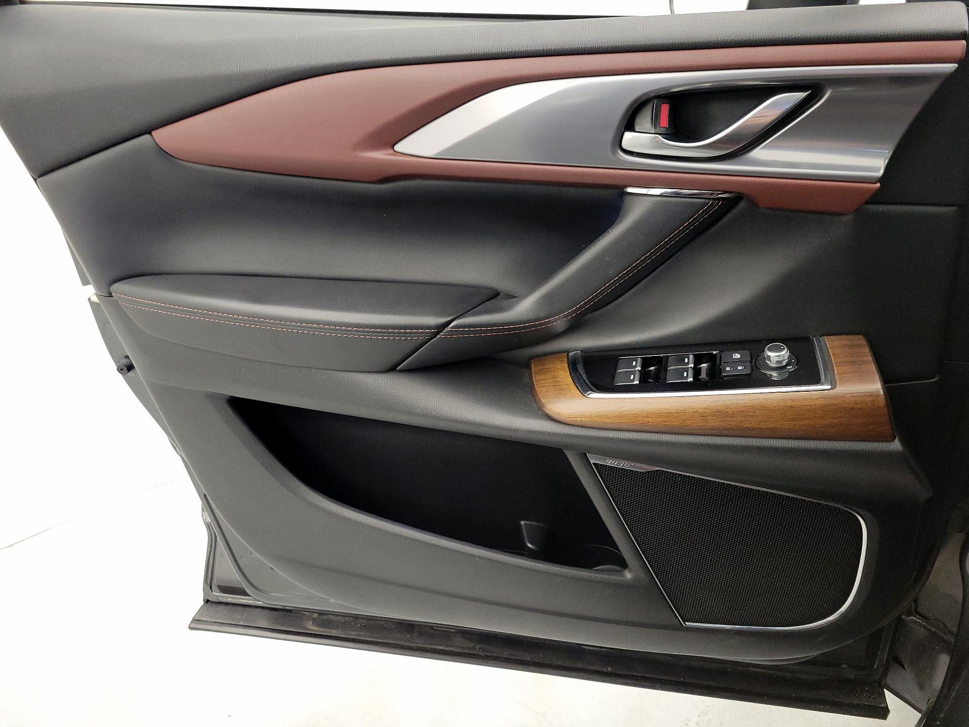 Thumbnail: 2016 Mazda CX-9 - 12