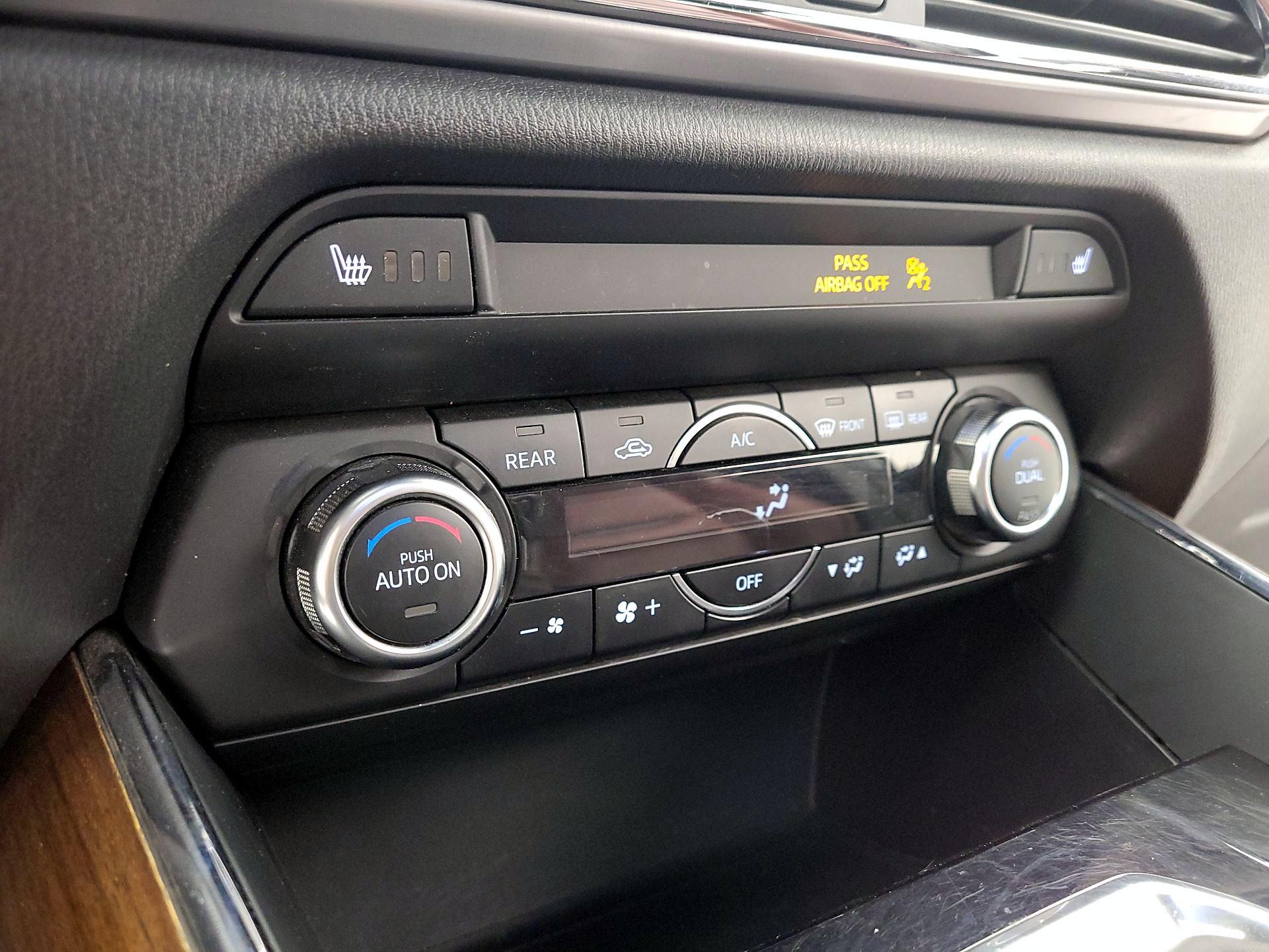 Thumbnail: 2016 Mazda CX-9 - 16