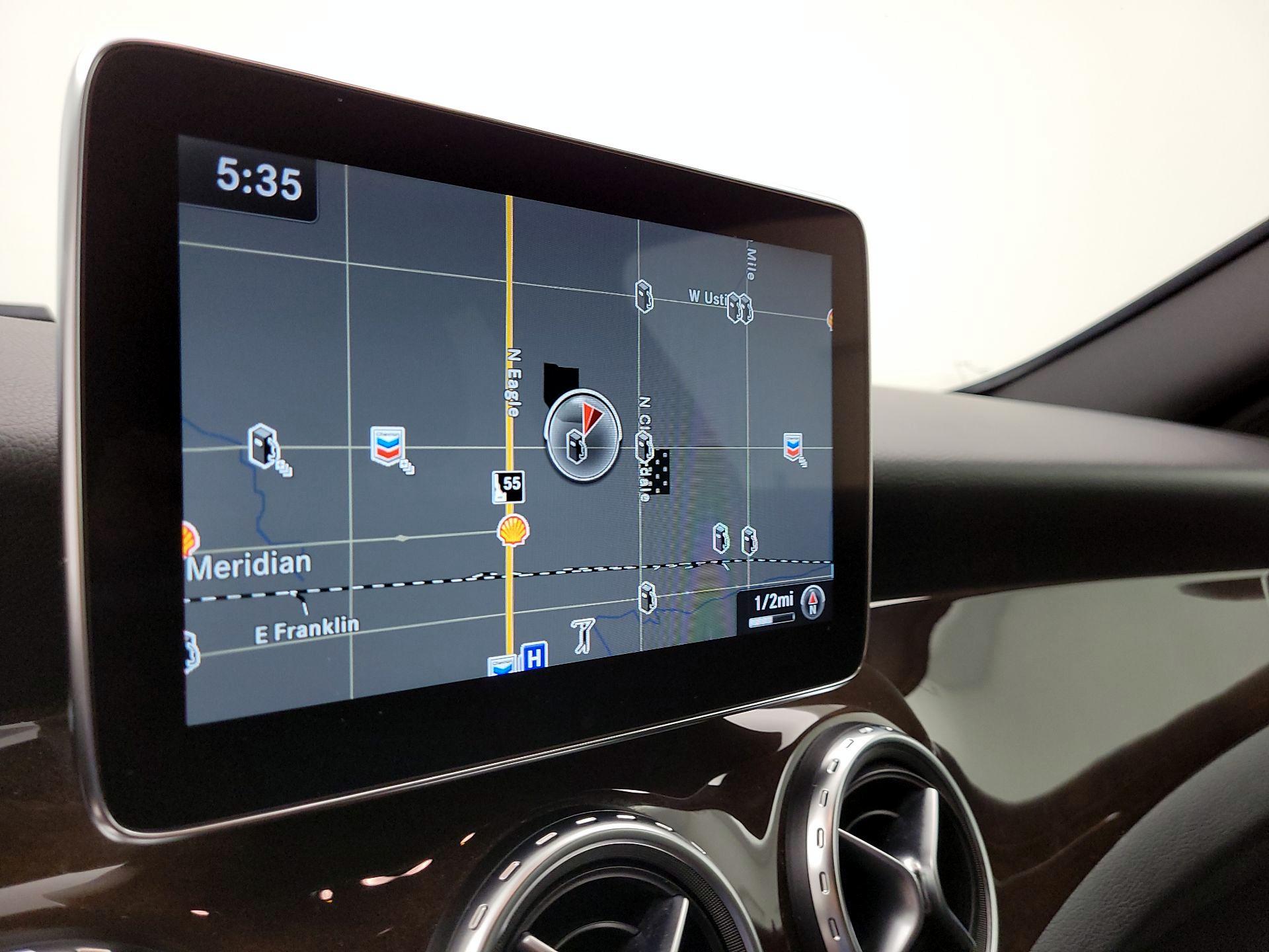 Thumbnail: 2016 Mercedes-Benz GLA - 14