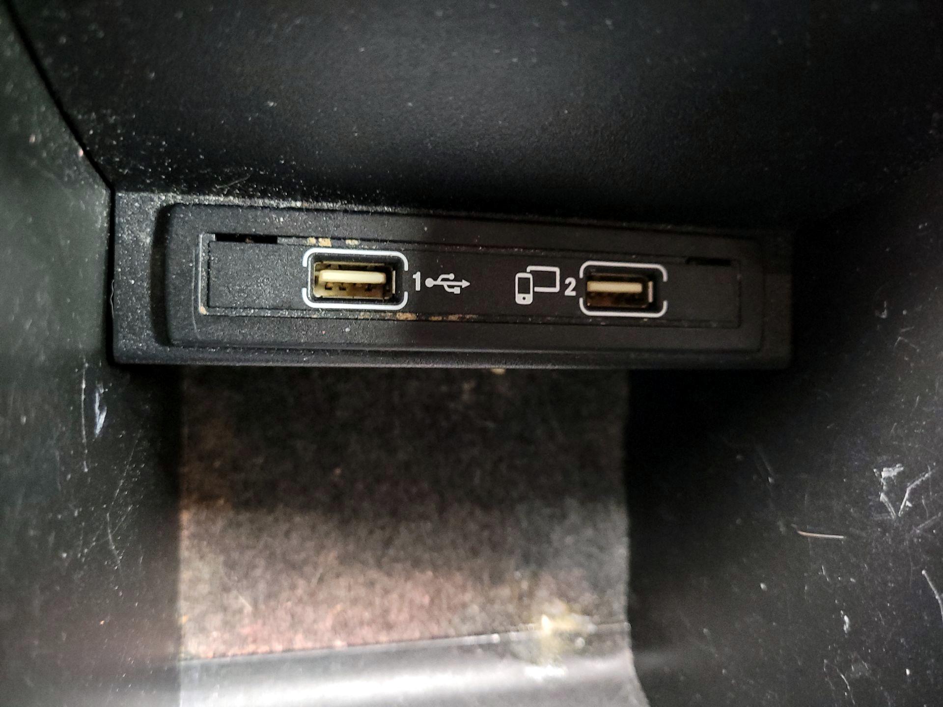 Thumbnail: 2016 Mercedes-Benz GLA - 19