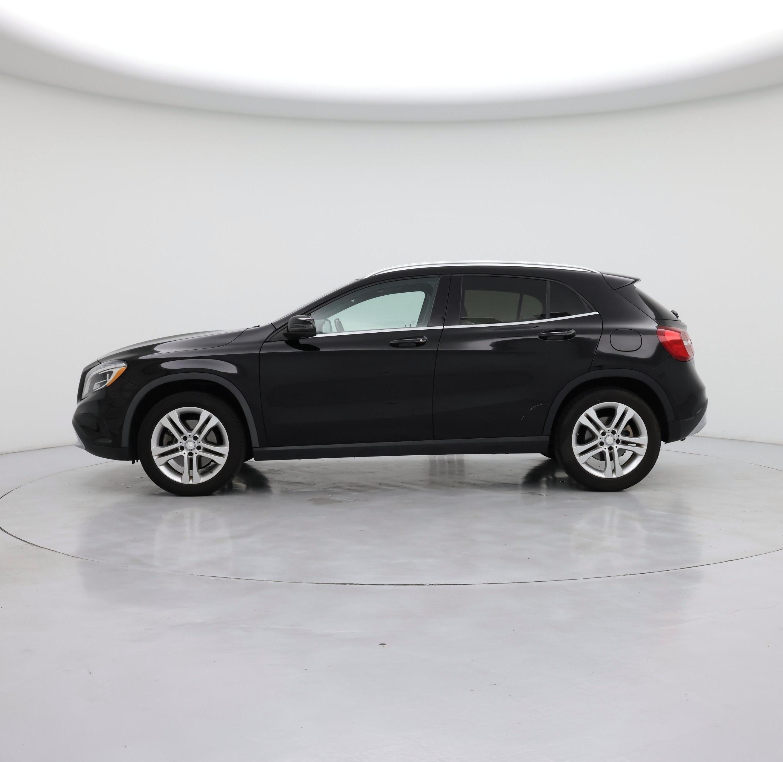 Thumbnail: 2016 Mercedes-Benz GLA - 3