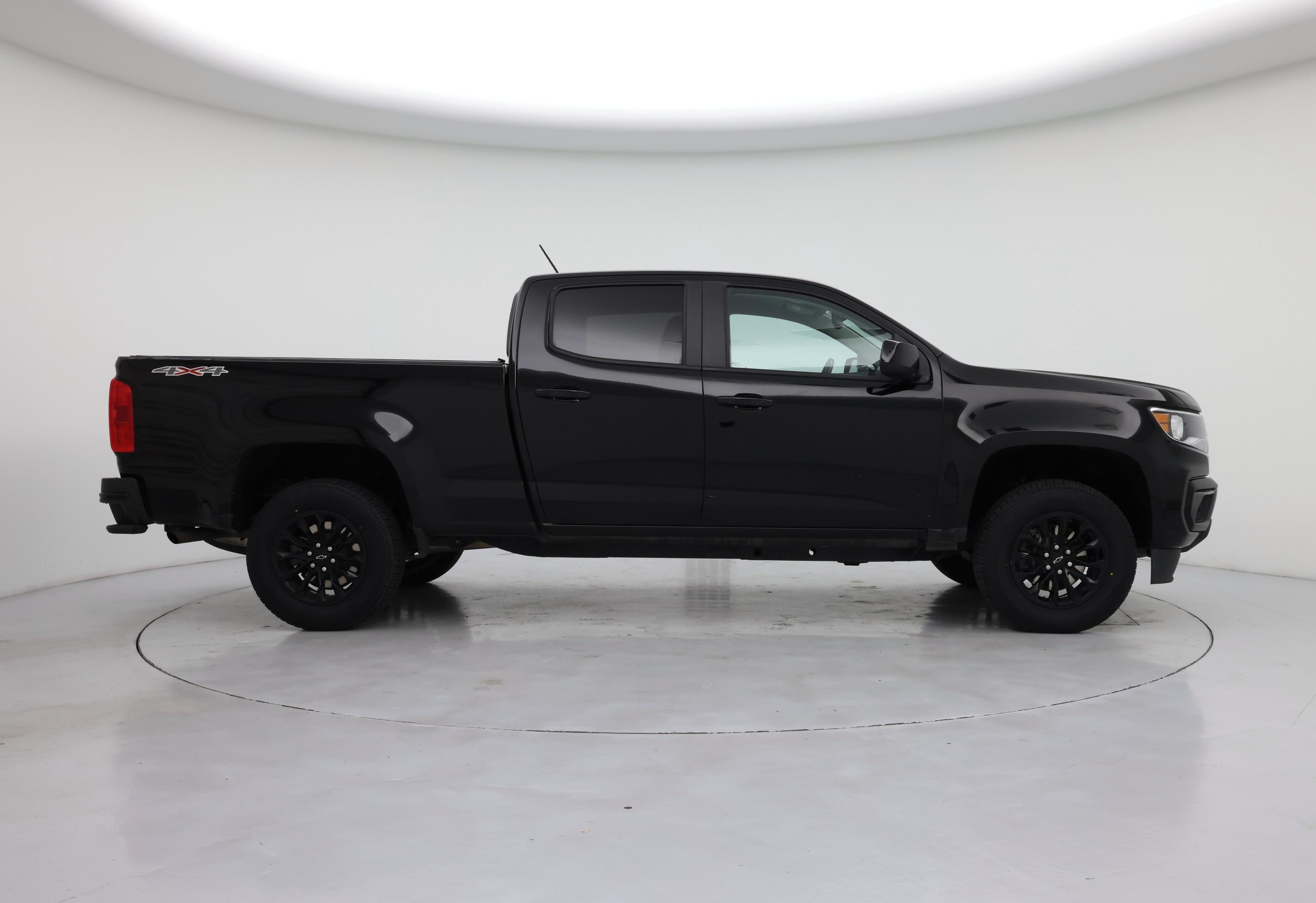 Thumbnail: 2022 Chevrolet Colorado - 7