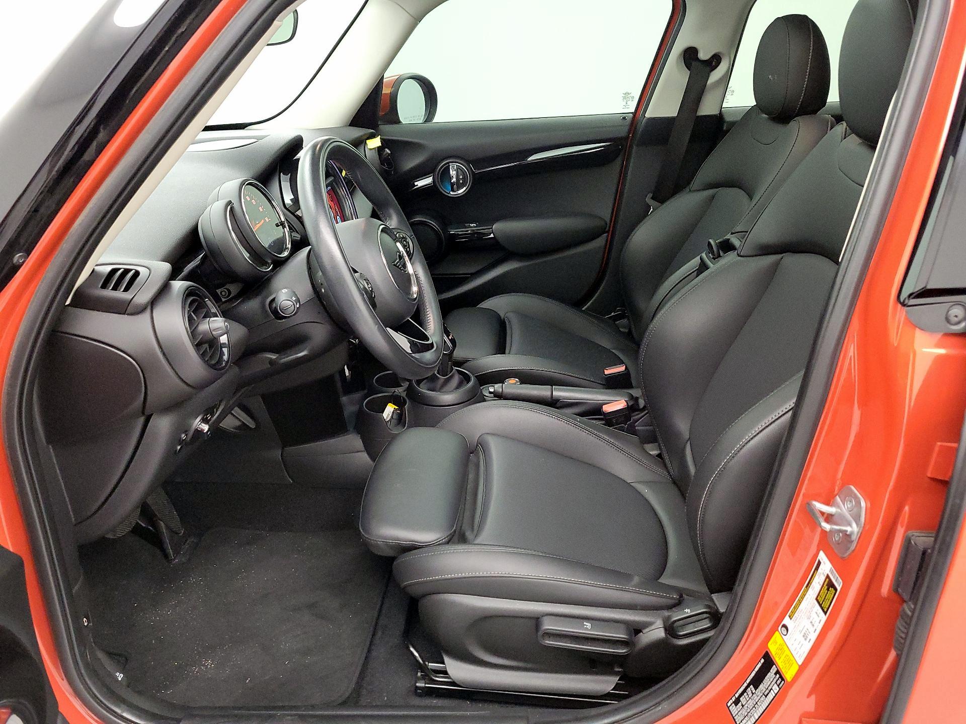 Thumbnail: 2020 MINI Cooper Hardtop - 11