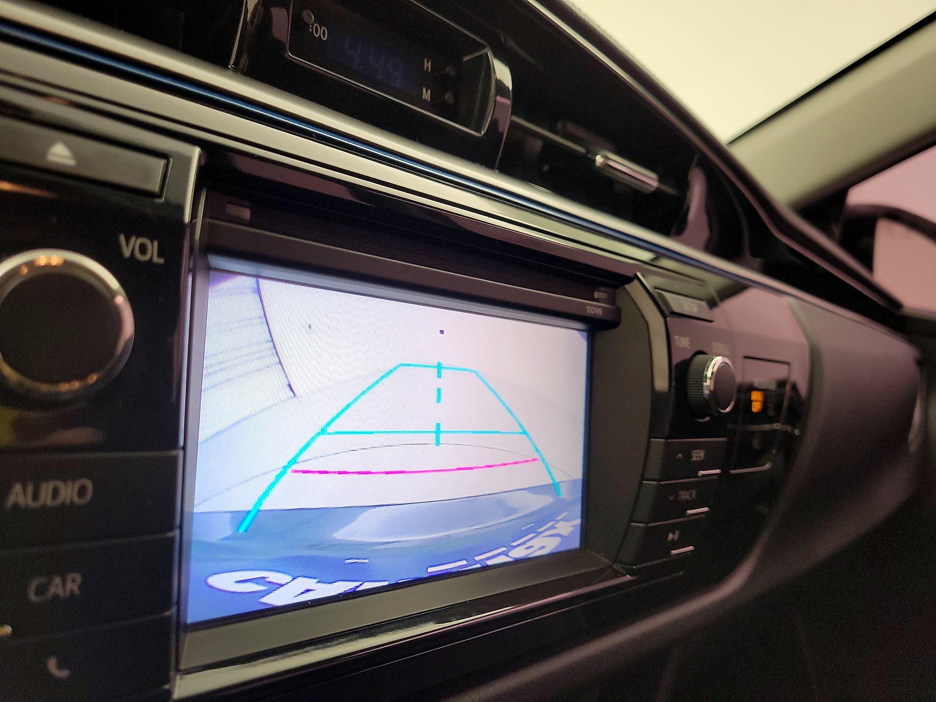 Thumbnail: 2015 Toyota Corolla - 14