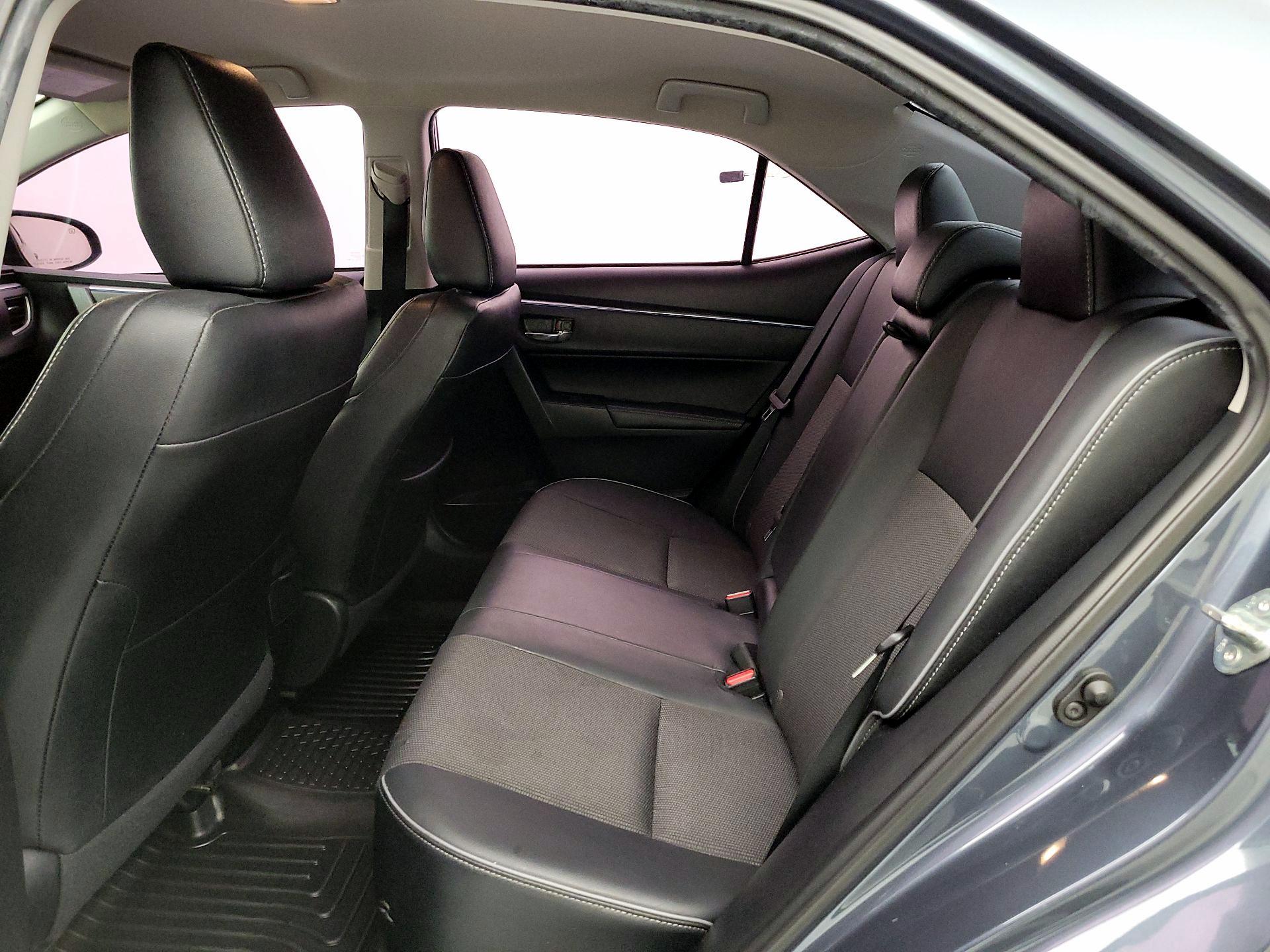 Thumbnail: 2015 Toyota Corolla - 19