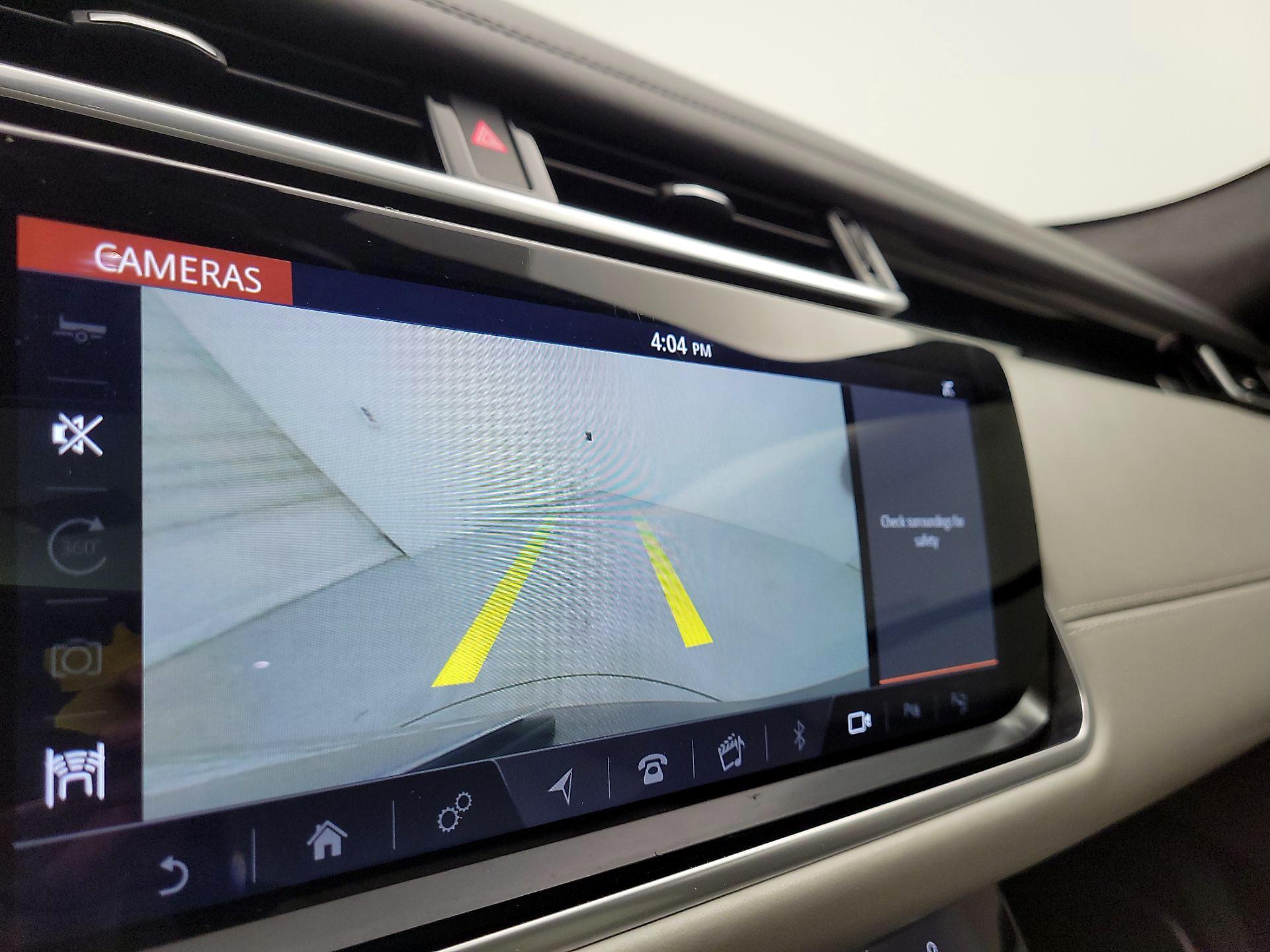 Thumbnail: 2020 Land Rover Range Rover Velar - 15