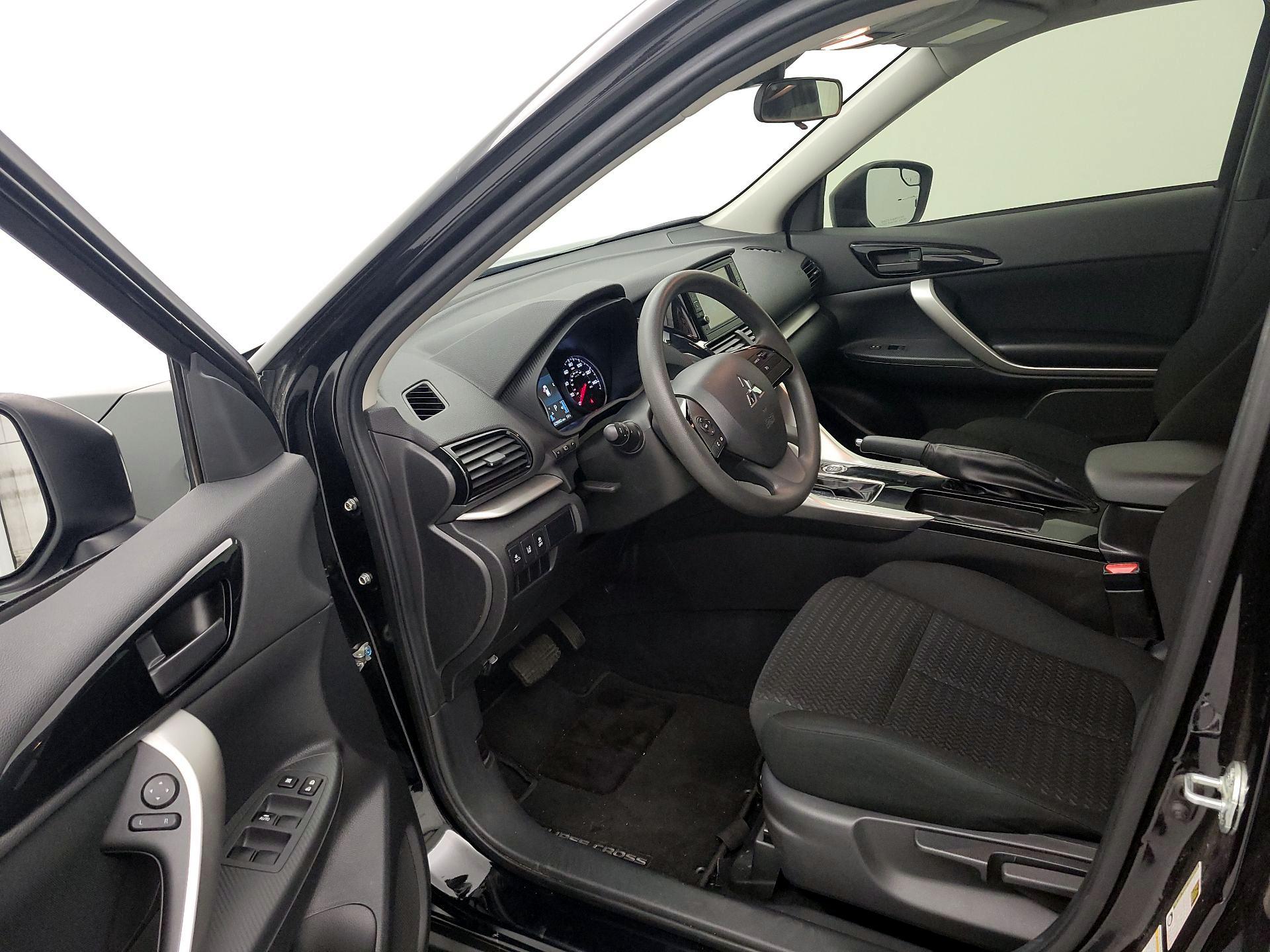 Thumbnail: 2022 Mitsubishi Eclipse Cross - 11