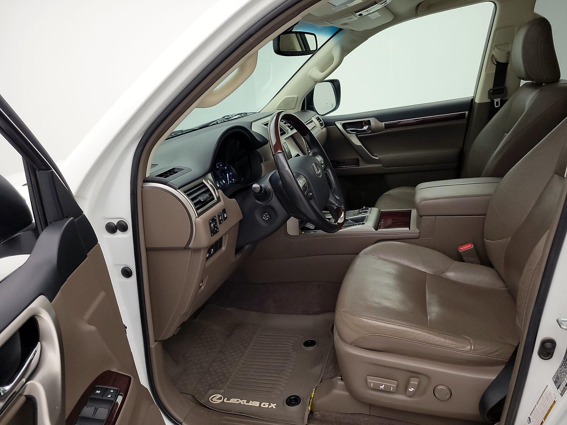 Thumbnail: 2019 Lexus GX - 11
