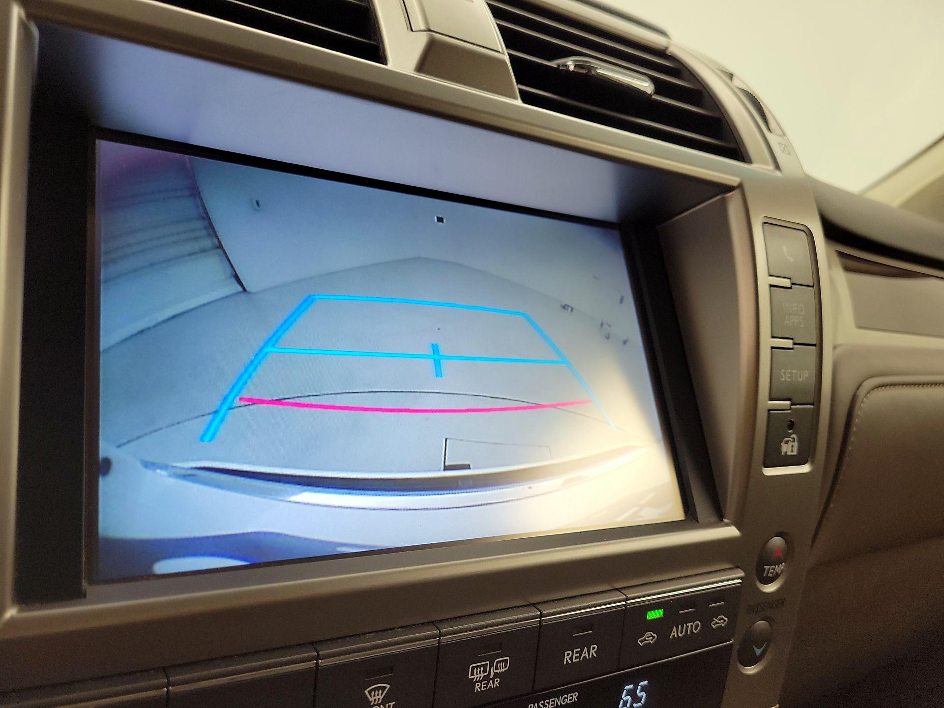 Thumbnail: 2019 Lexus GX - 15