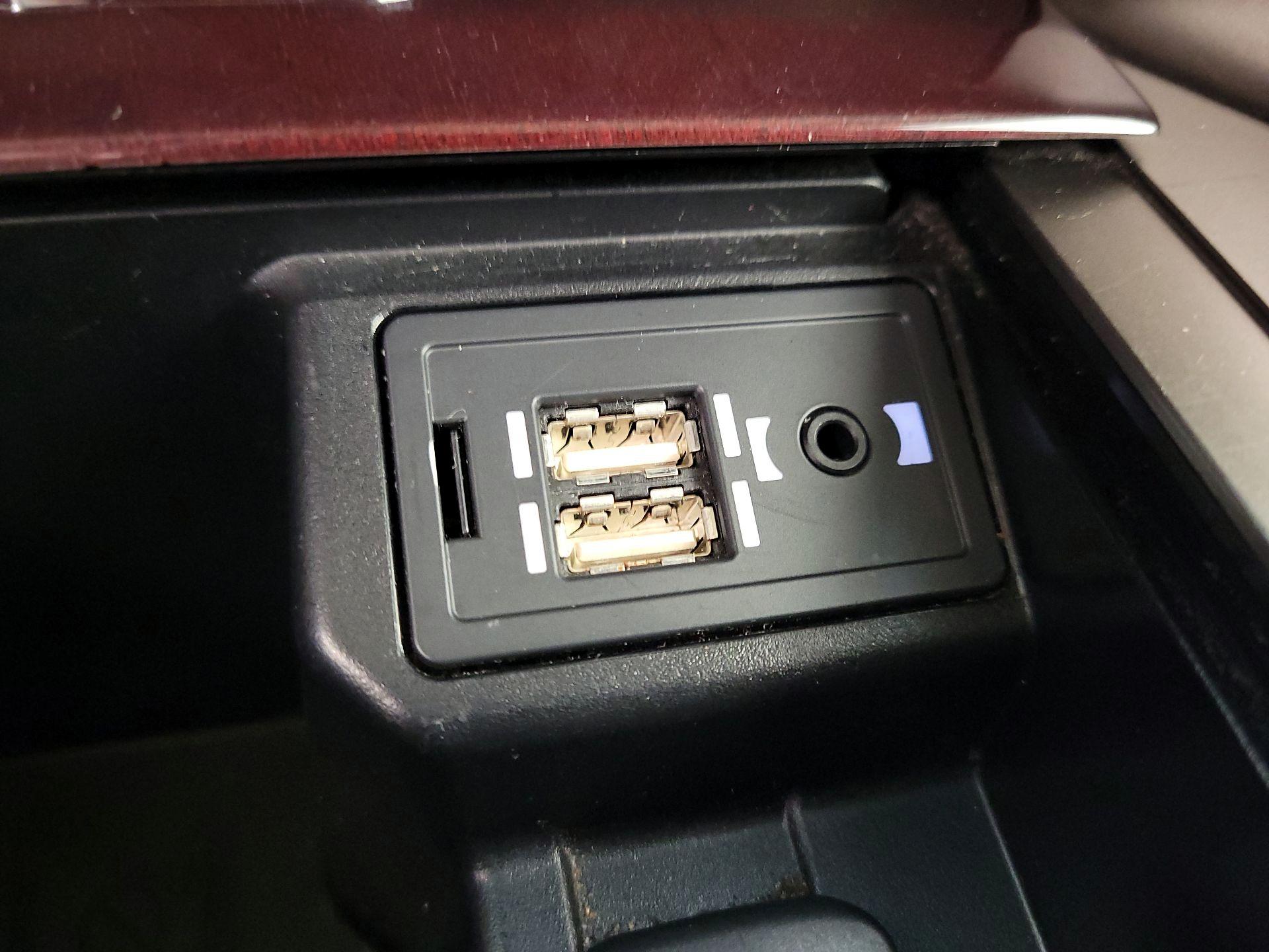 Thumbnail: 2019 Lexus GX - 19