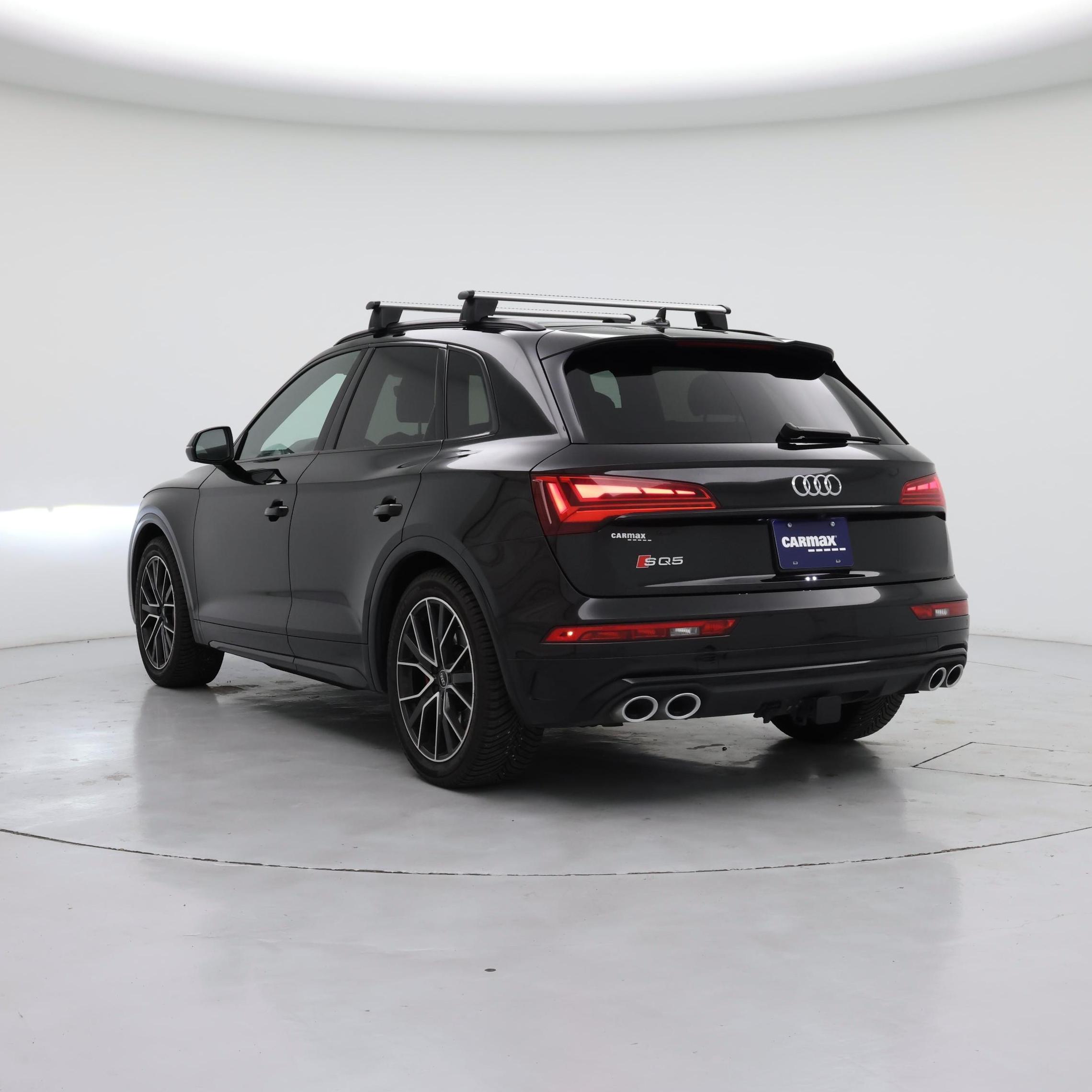 Thumbnail: 2021 Audi SQ5 - 2