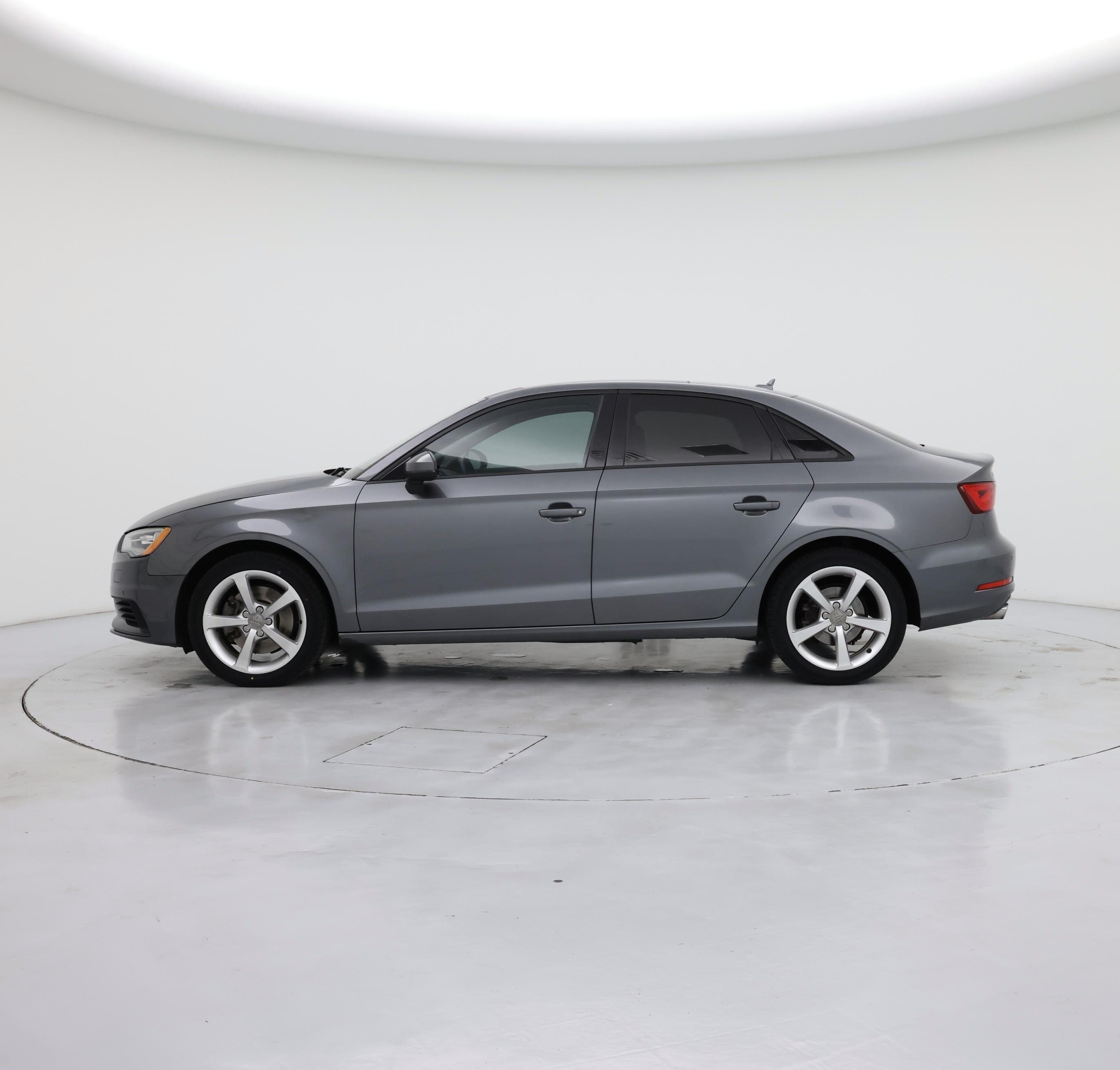 Thumbnail: 2016 Audi A3 - 3