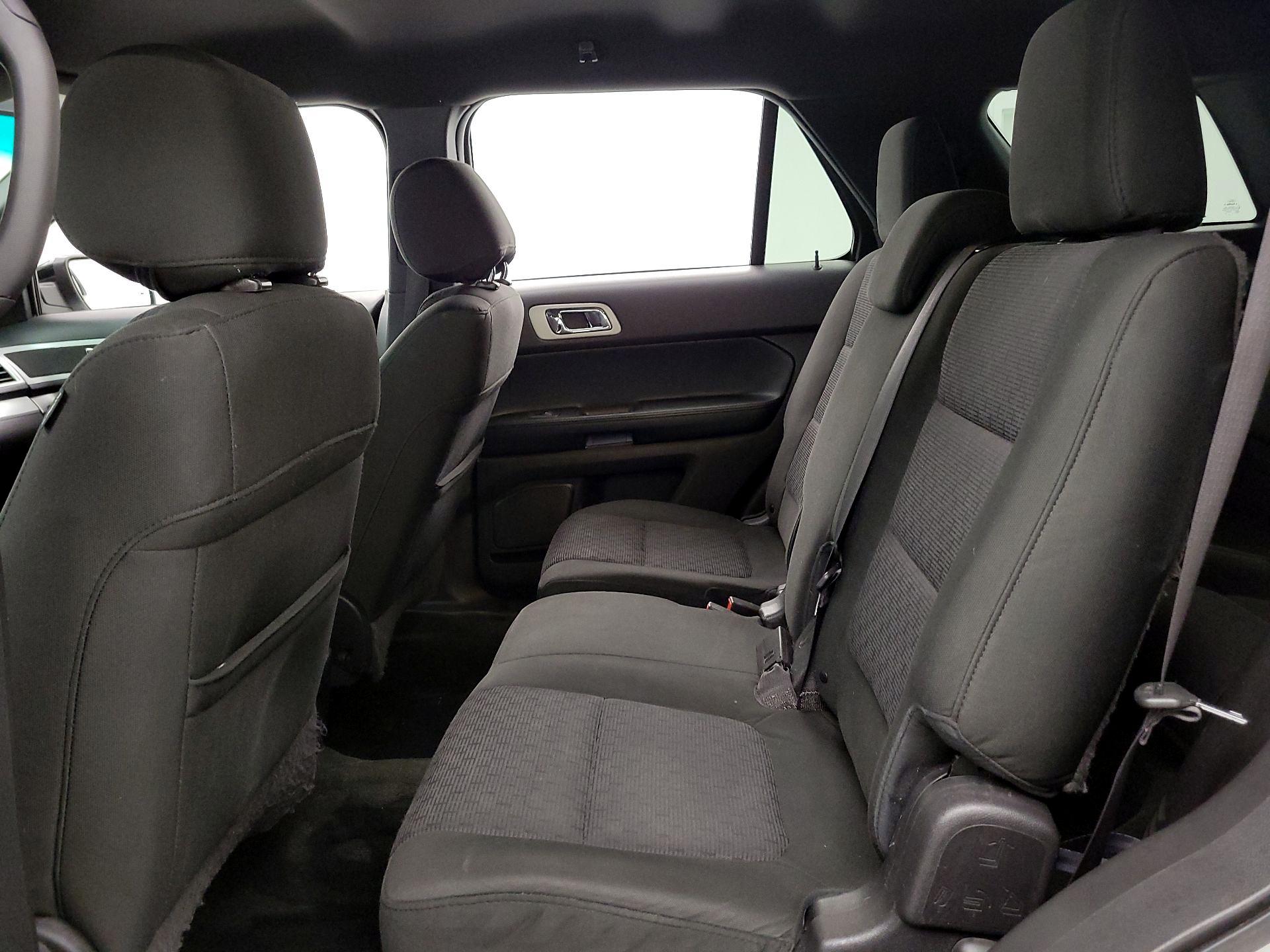 Thumbnail: 2014 Ford Explorer - 19