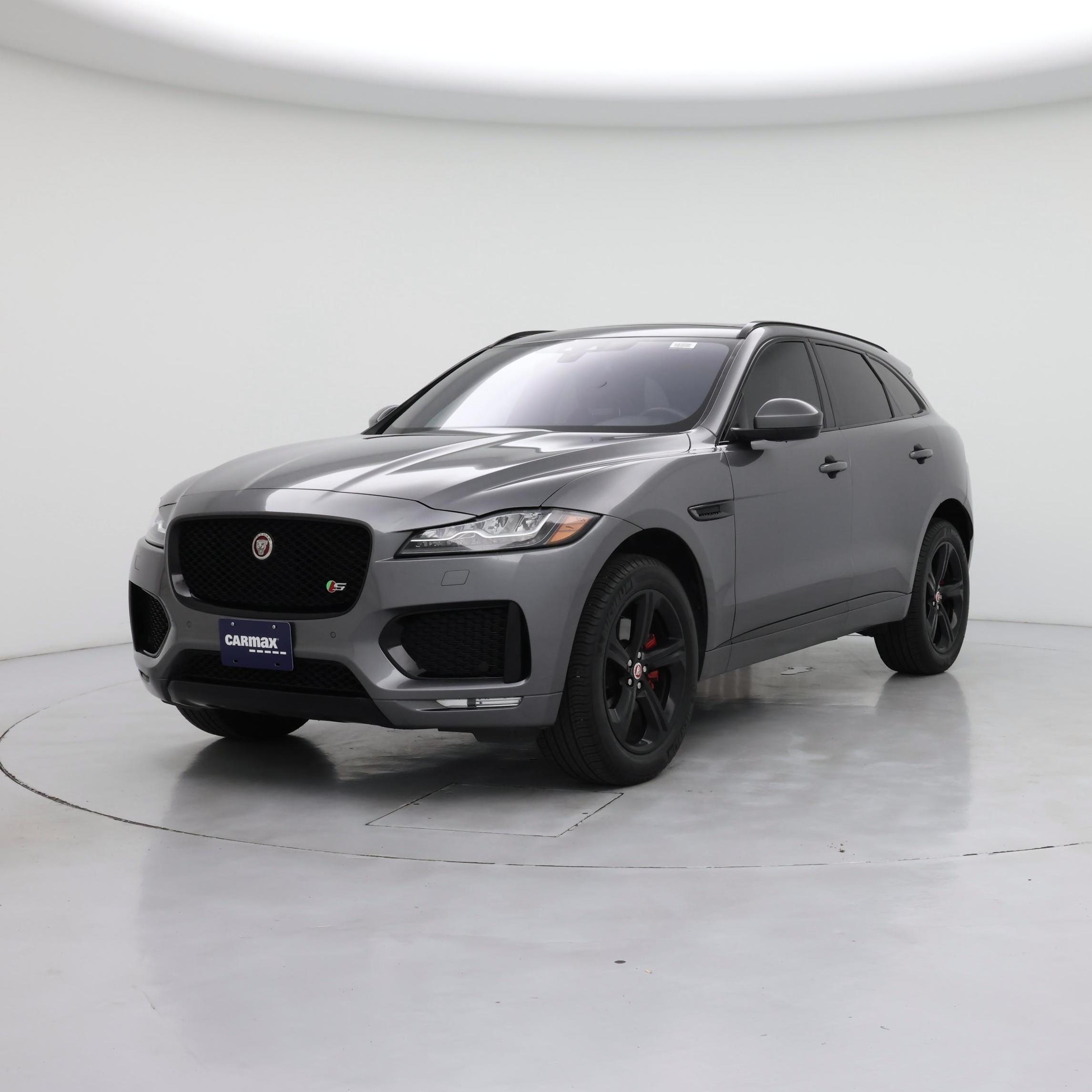 Thumbnail: 2018 Jaguar F-Pace - 4