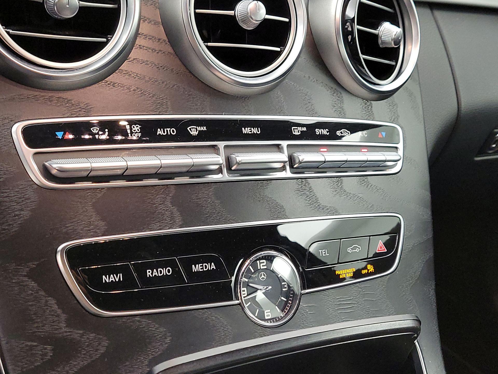 Thumbnail: 2019 Mercedes-Benz C-Class - 17
