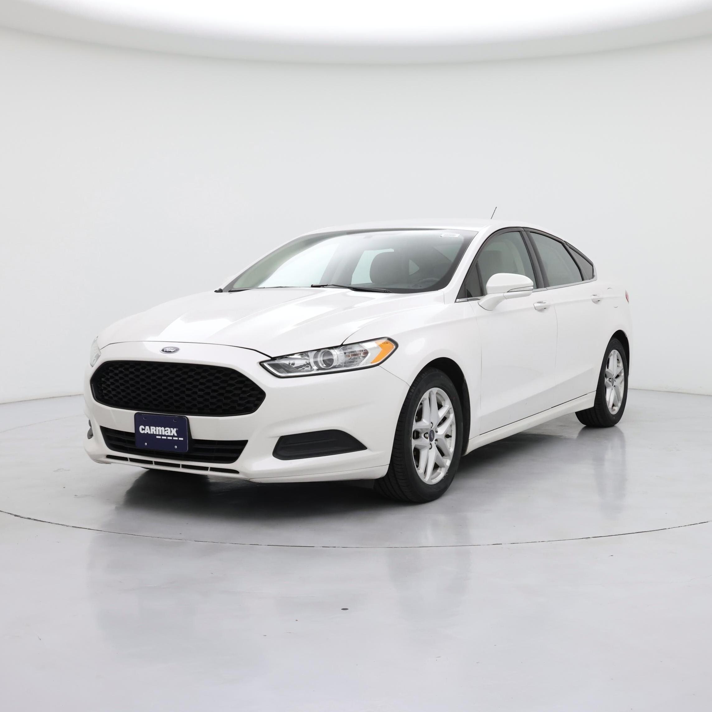 Thumbnail: 2016 Ford Fusion - 4