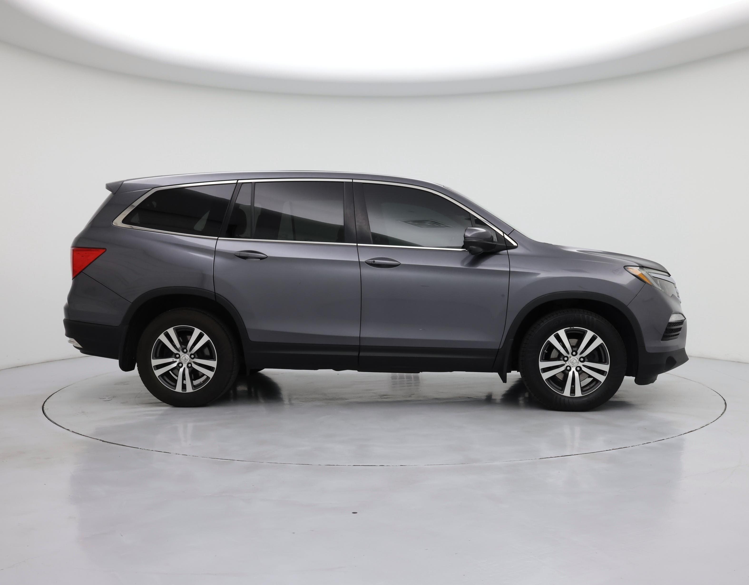 Thumbnail: 2016 Honda Pilot - 7