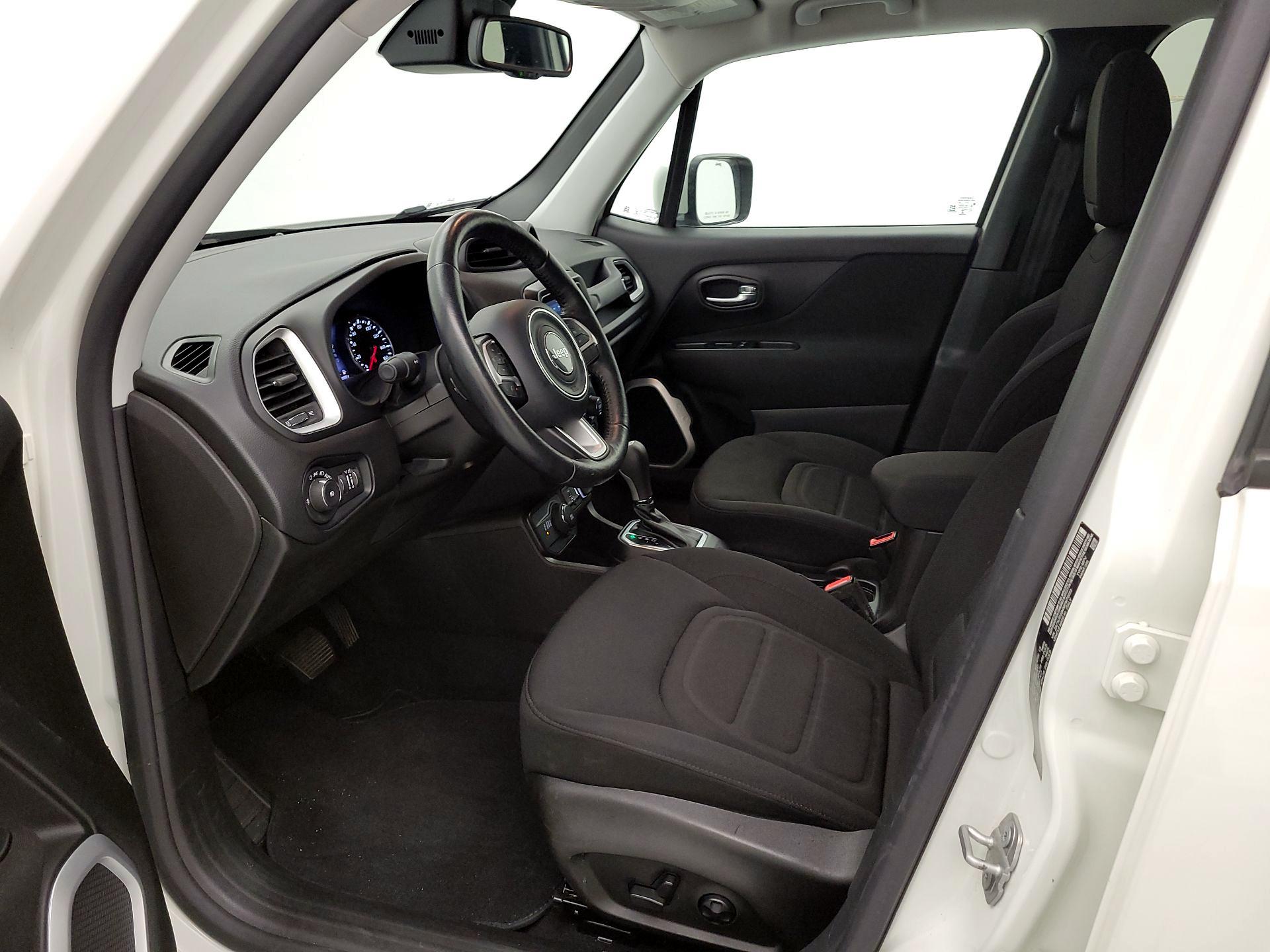 Thumbnail: 2021 Jeep Renegade - 11