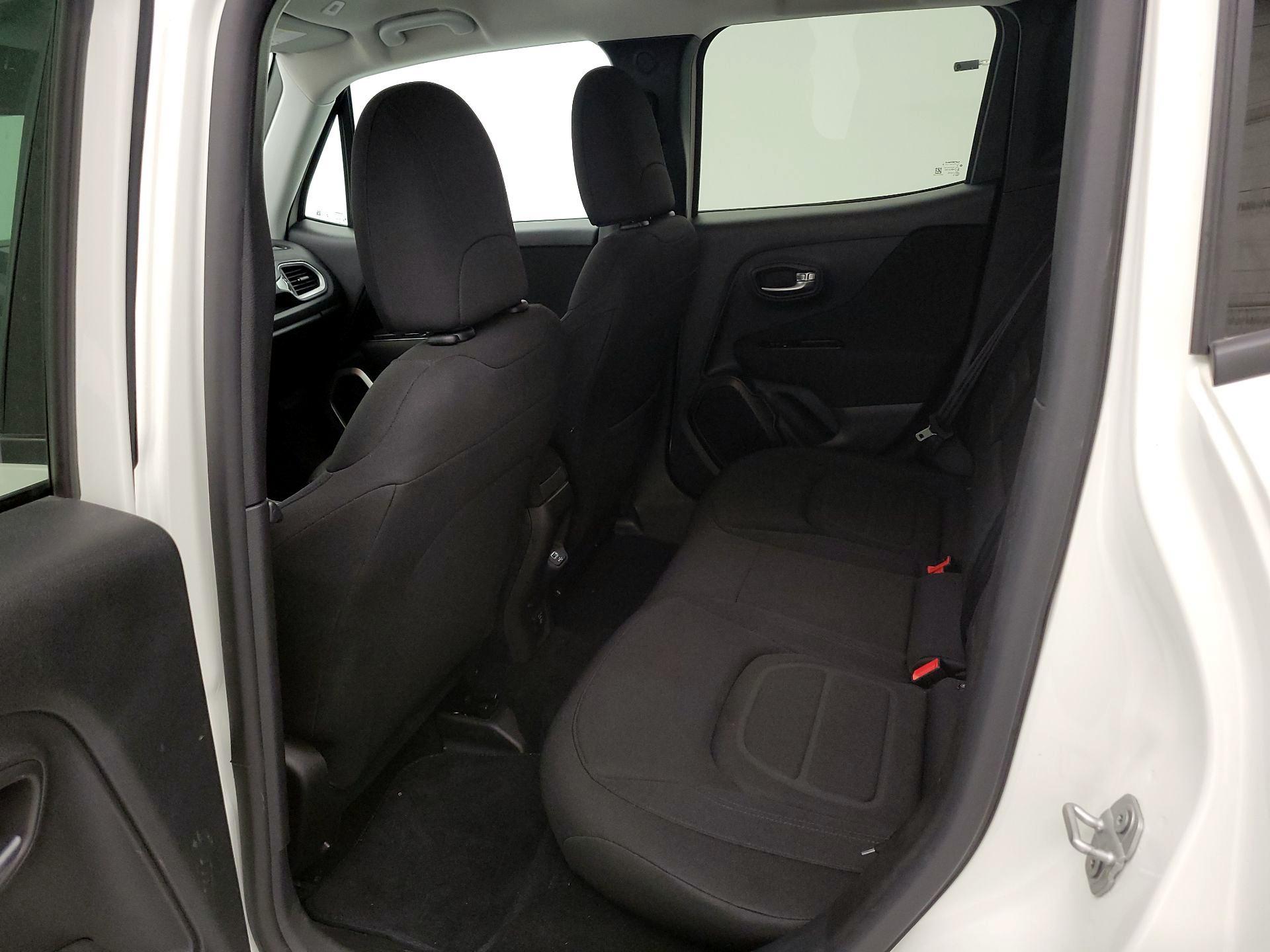 Thumbnail: 2021 Jeep Renegade - 19