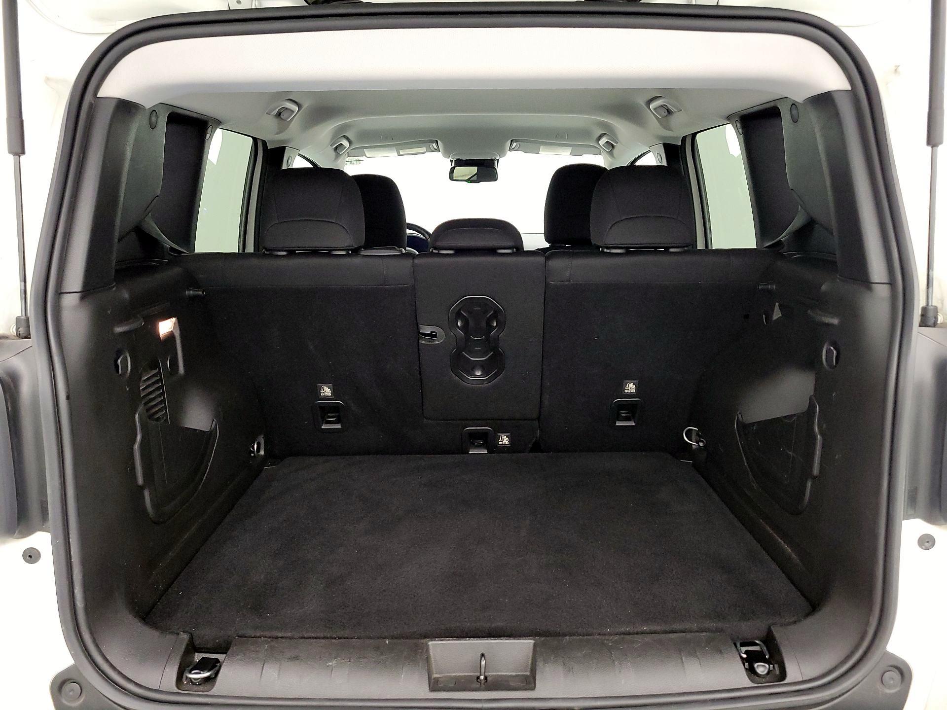 Thumbnail: 2021 Jeep Renegade - 20