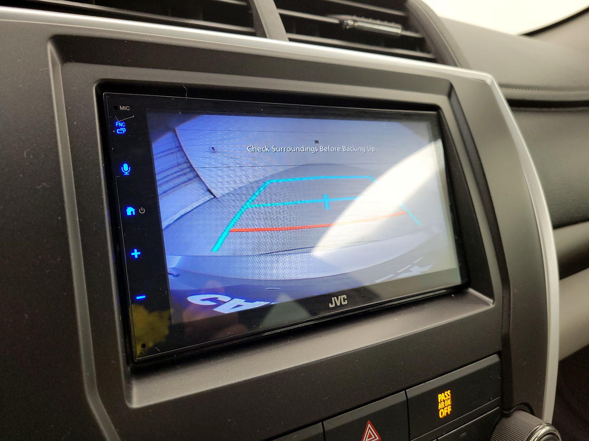 Thumbnail: 2015 Toyota Camry - 14