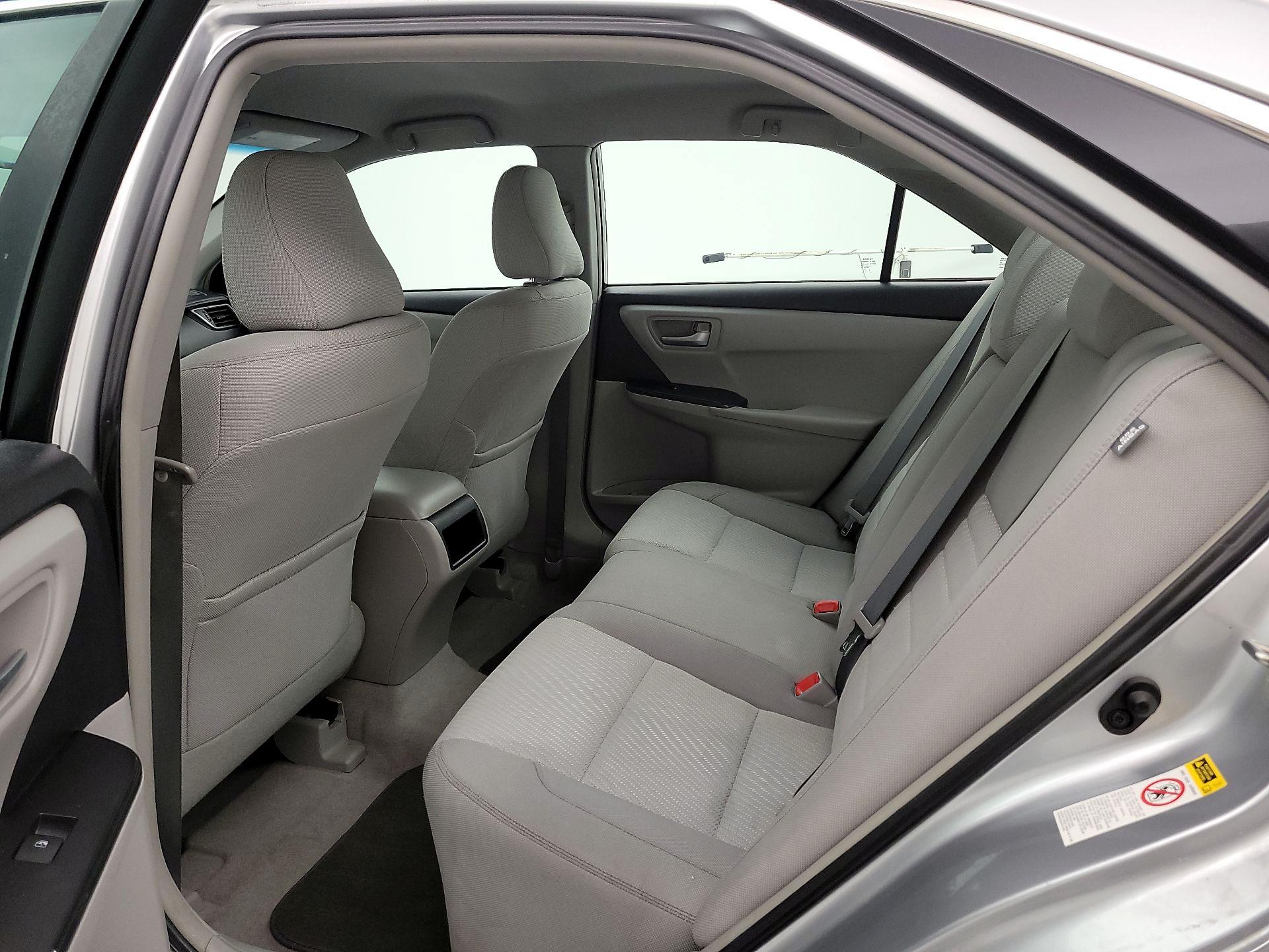 Thumbnail: 2015 Toyota Camry - 19