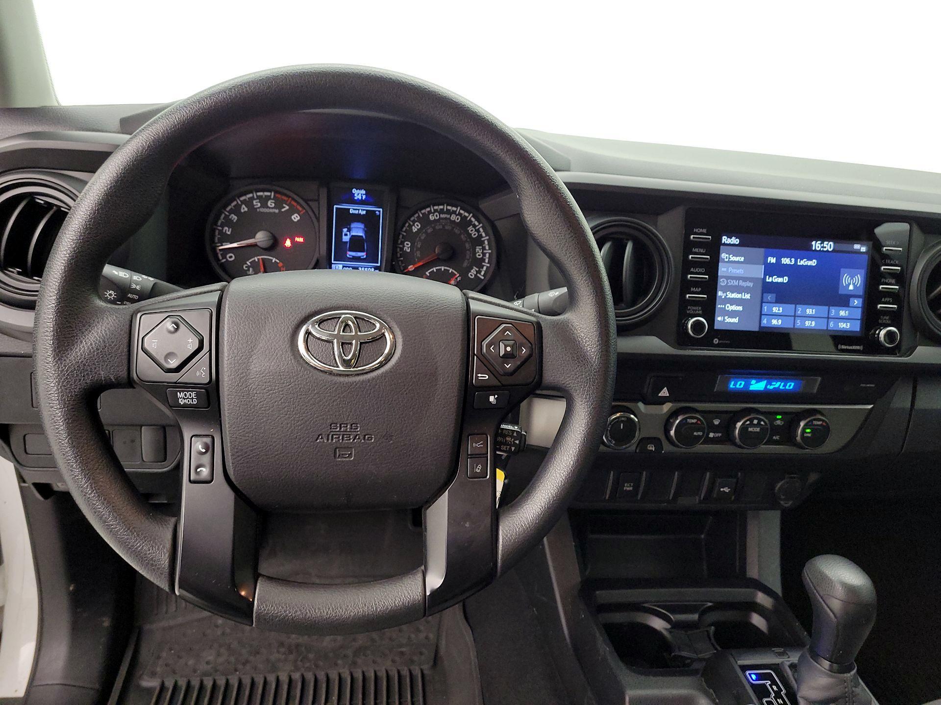 Thumbnail: 2021 Toyota Tacoma - 10