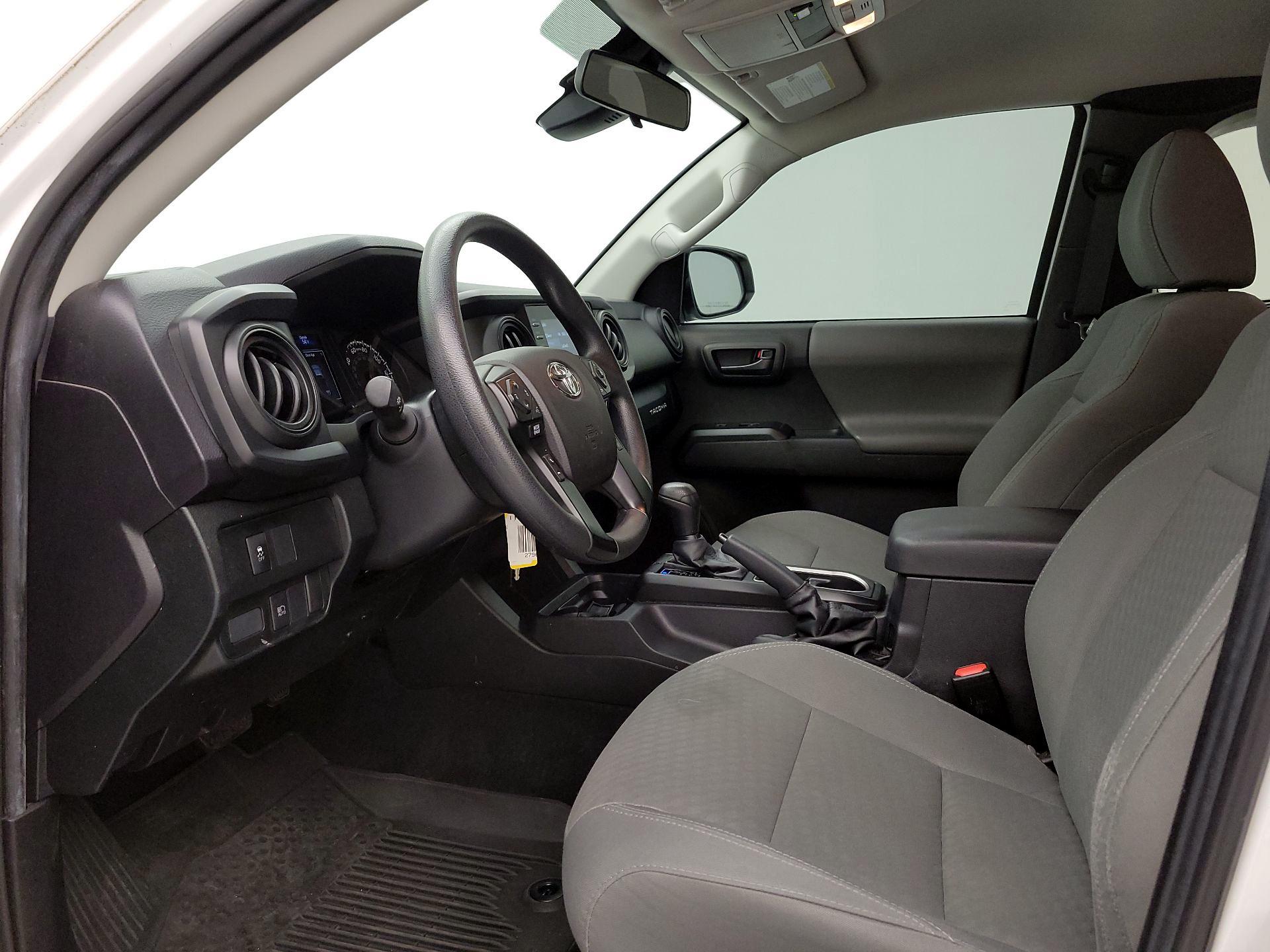 Thumbnail: 2021 Toyota Tacoma - 11