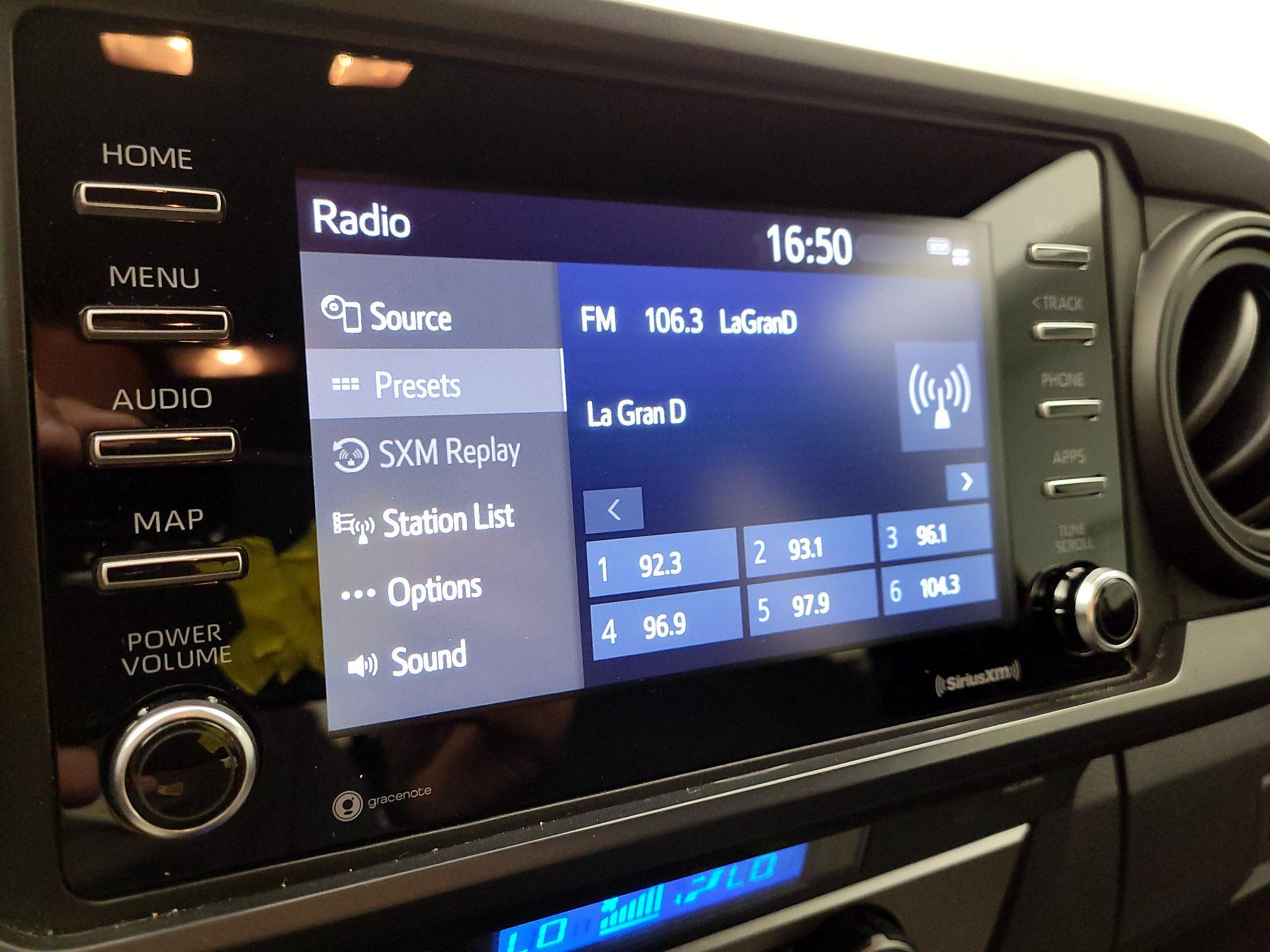 Thumbnail: 2021 Toyota Tacoma - 15