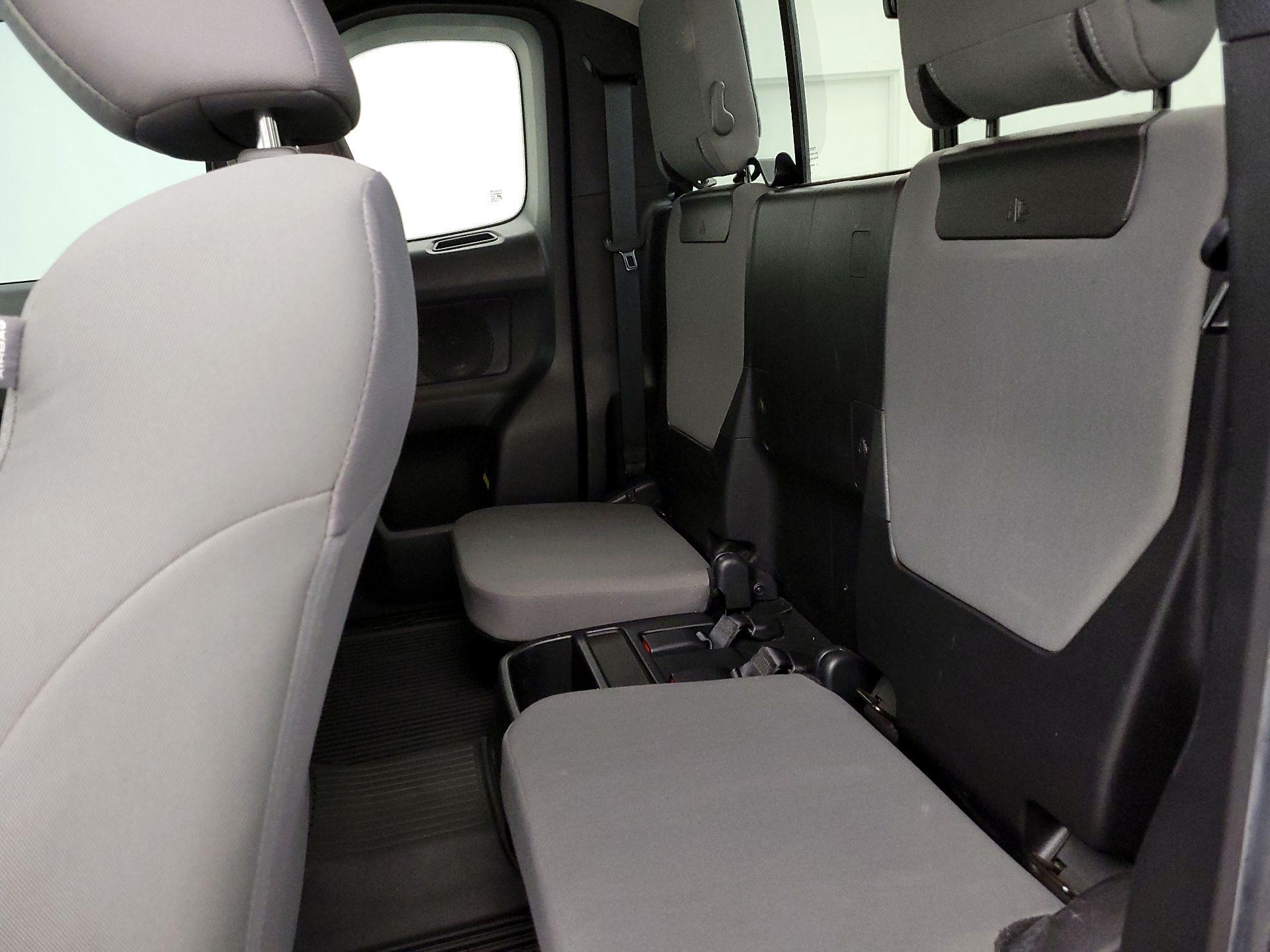 Thumbnail: 2021 Toyota Tacoma - 19