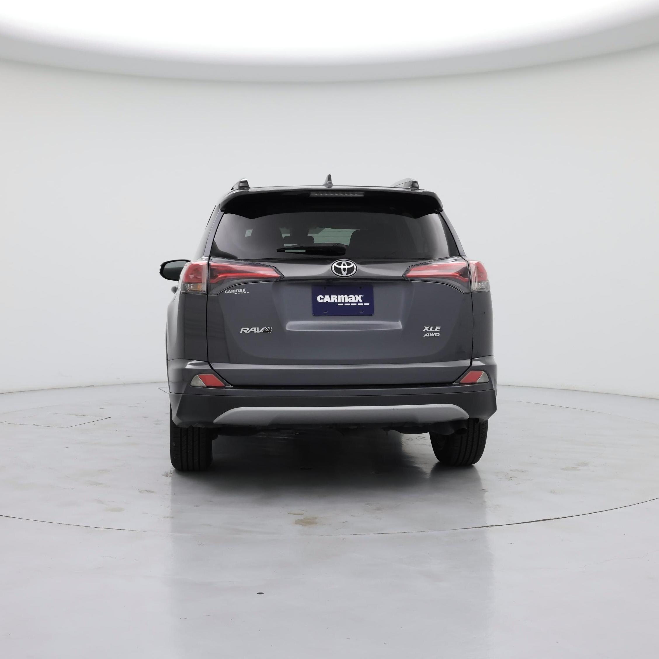 Thumbnail: 2018 Toyota RAV4 - 6