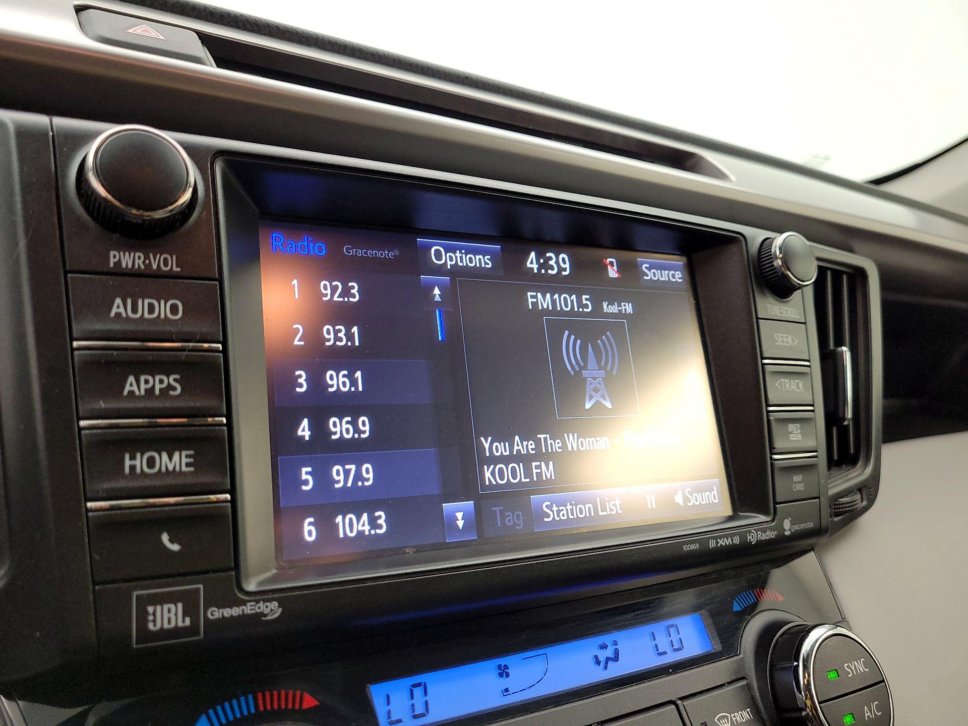 Thumbnail: 2018 Toyota RAV4 - 16