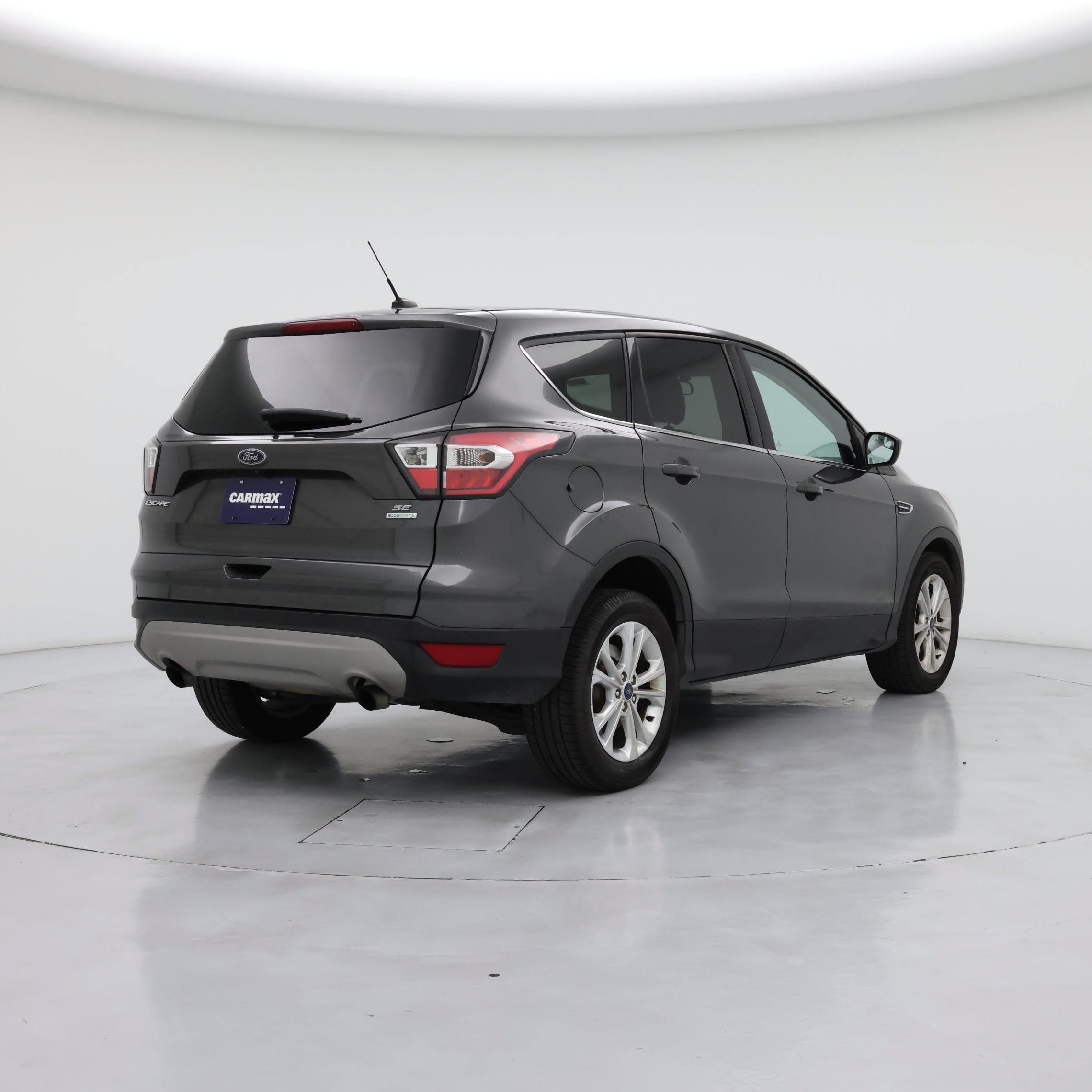 Thumbnail: 2017 Ford Escape - 8