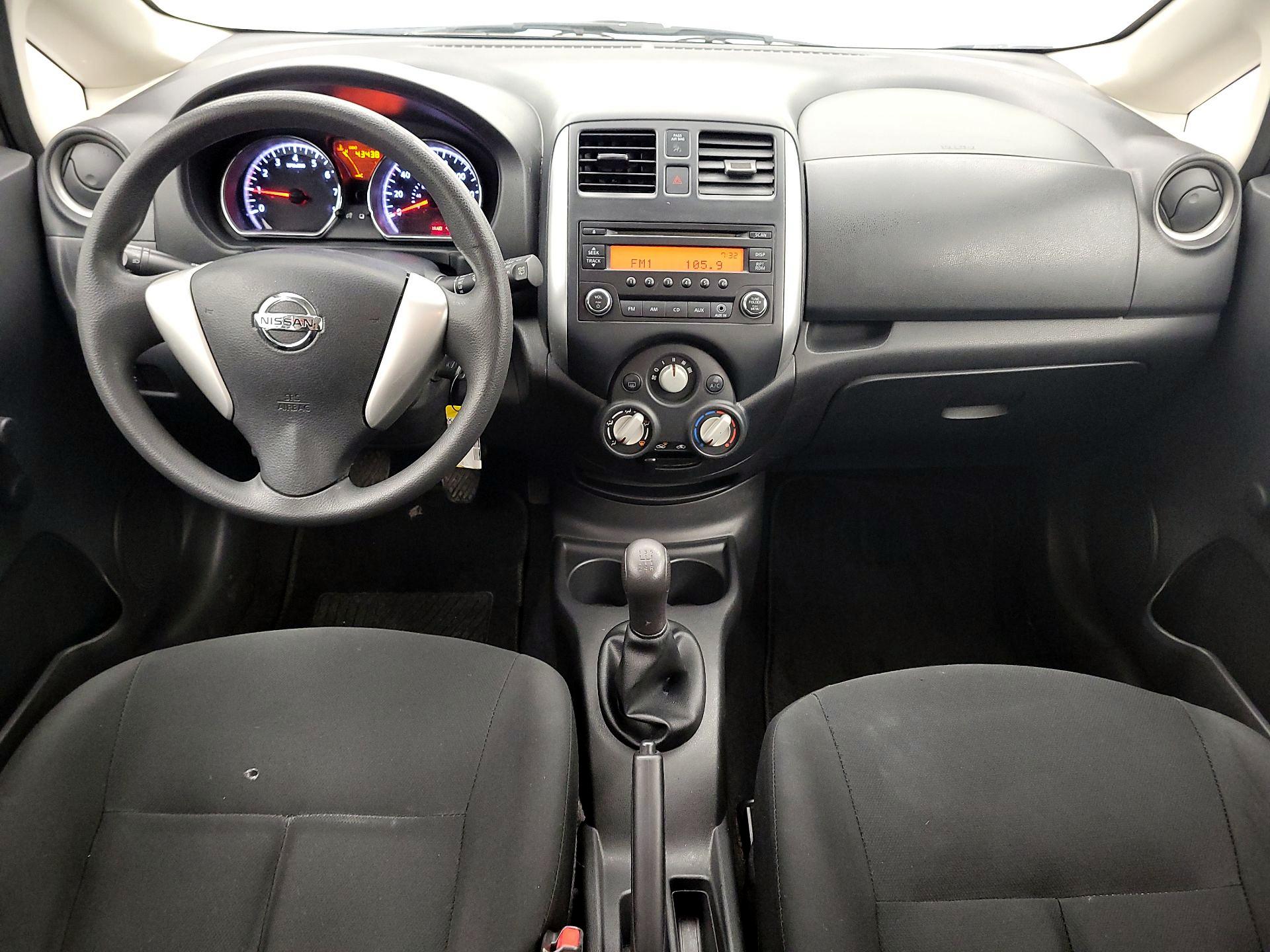Thumbnail: 2014 Nissan Versa Note - 9