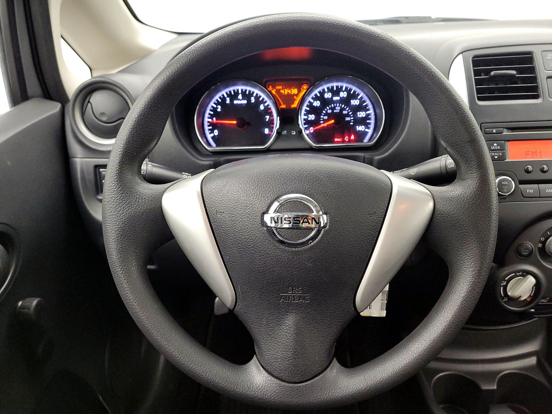 Thumbnail: 2014 Nissan Versa Note - 10