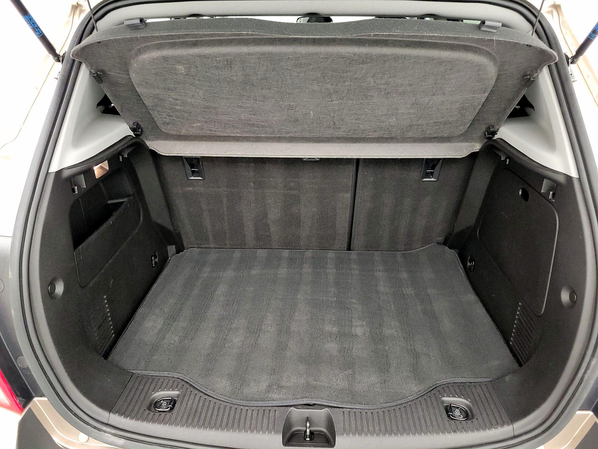 Thumbnail: 2018 Chevrolet Trax - 20